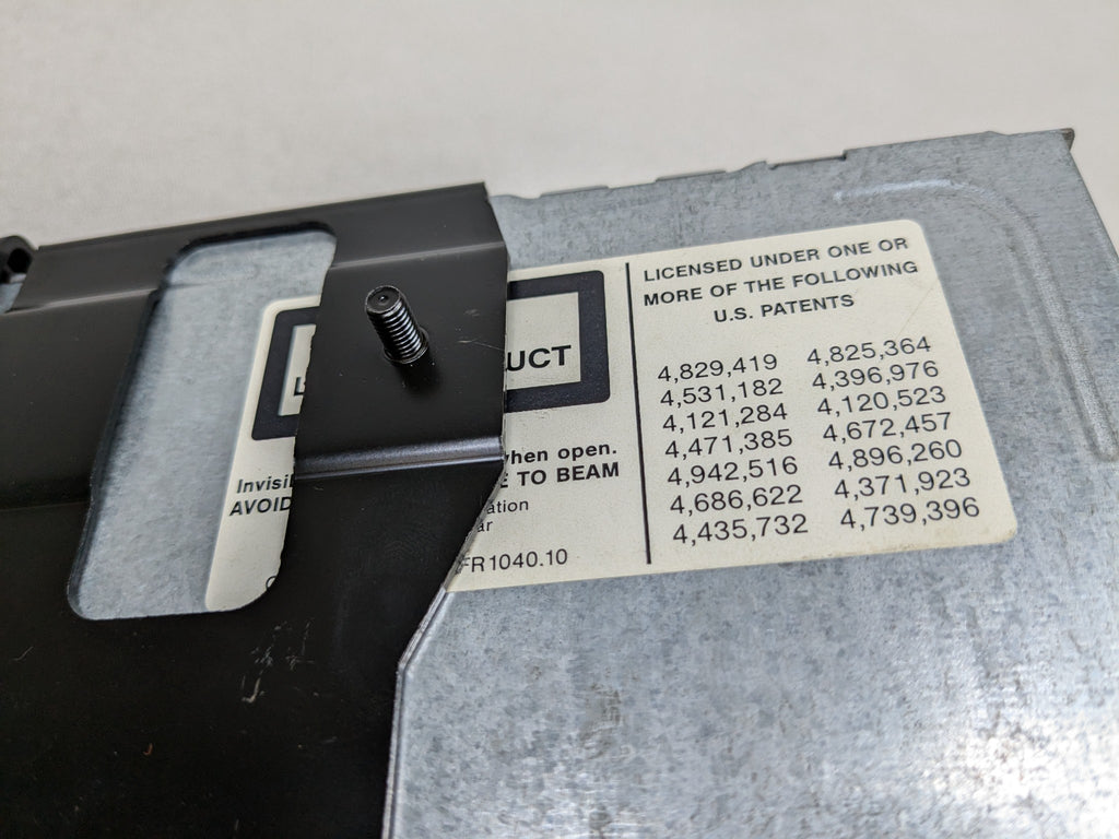 2003 - 2005 LAND ROVER RANGE ROVER OEM NAVIGATION SYSTEM DVD PLAYER CONTROL UNIT