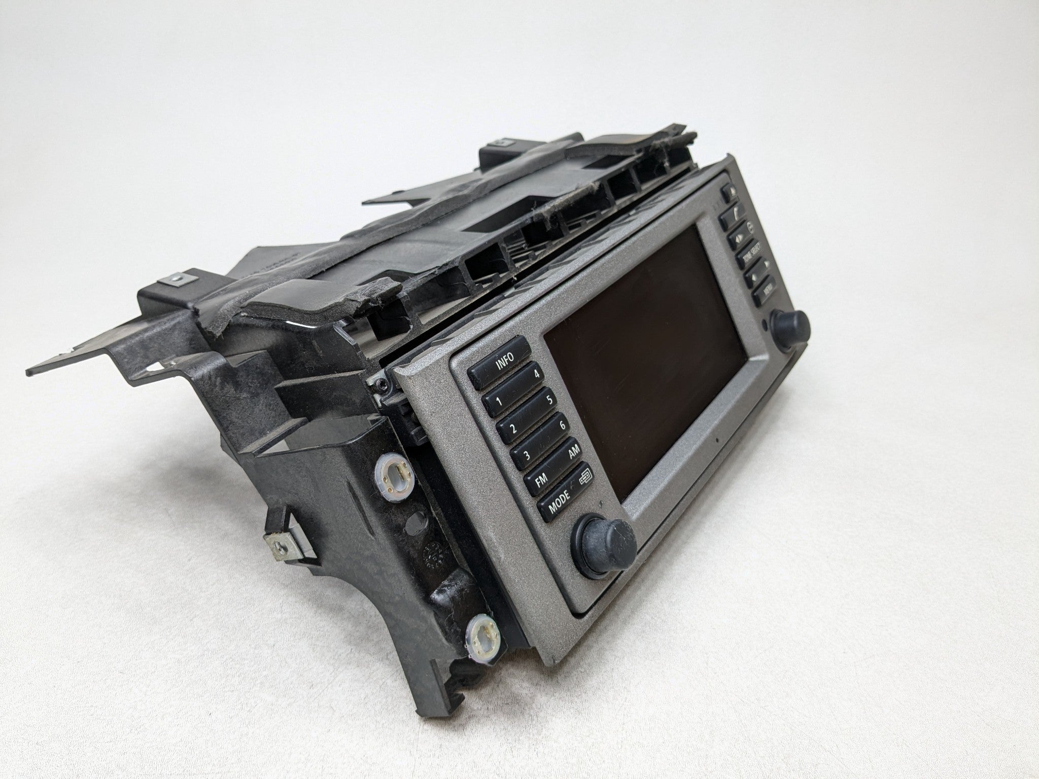 2003 - 2005 LAND ROVER RANGE ROVER OEM INFO GPS TV SCREEN NAVIGATION MONITOR