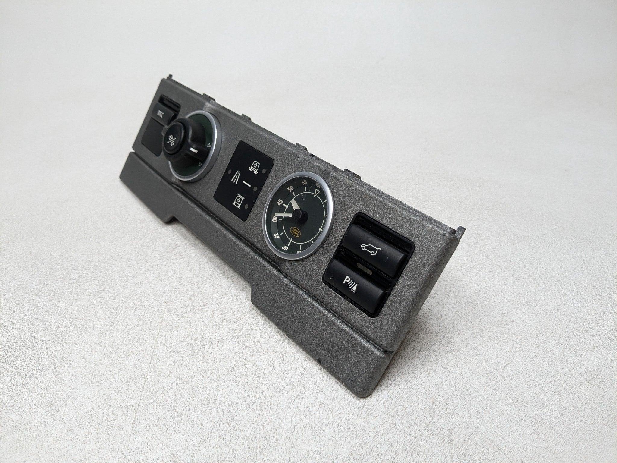 03 - 05 LAND ROVER RANGE ROVER OEM CENTER CLOCK PANEL DSC SWITCH CONTROL POWER