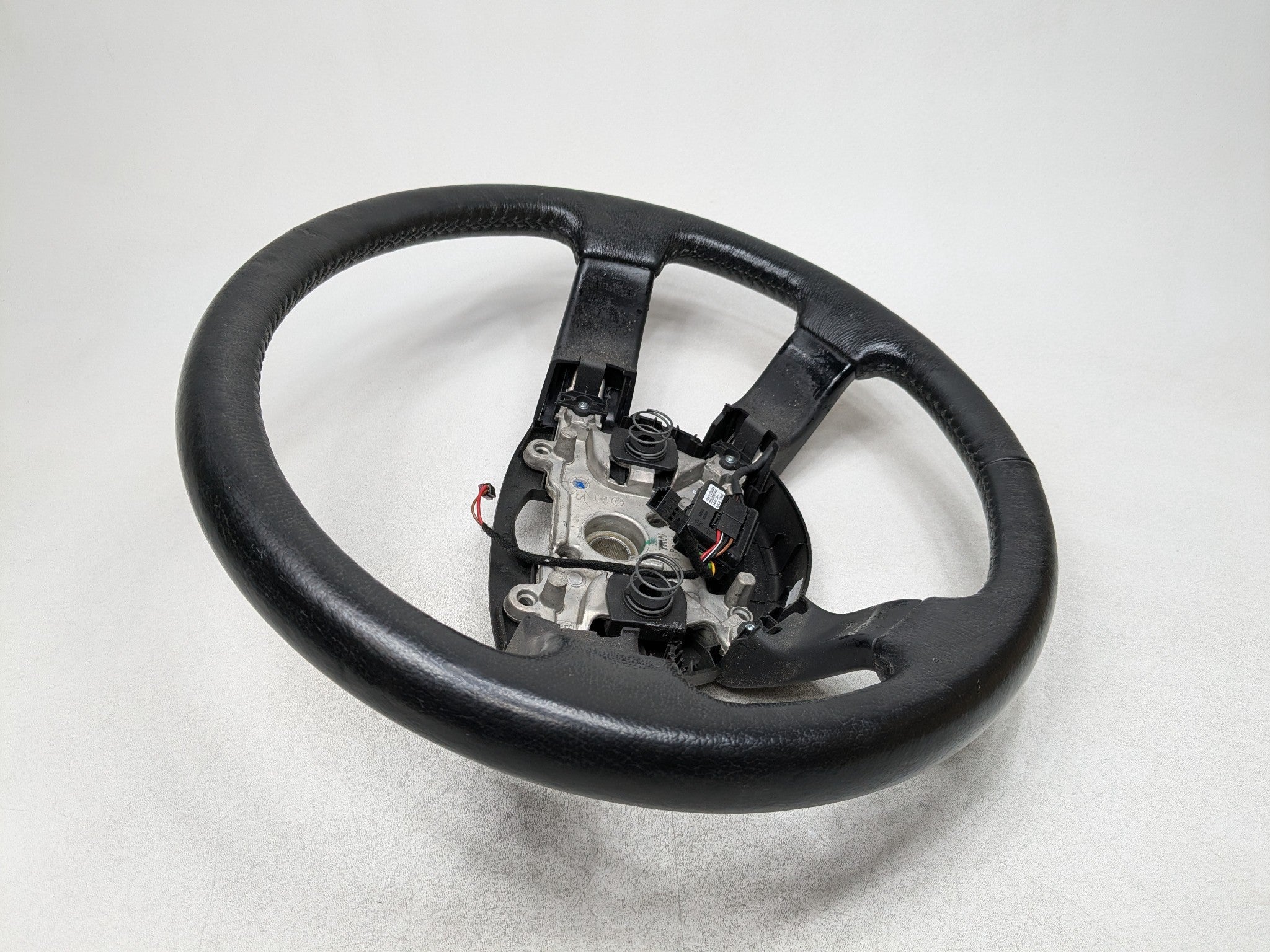 2003 - 2005 LAND ROVER RANGE ROVER OEM STEERING WHEEL BLACK LEATHER