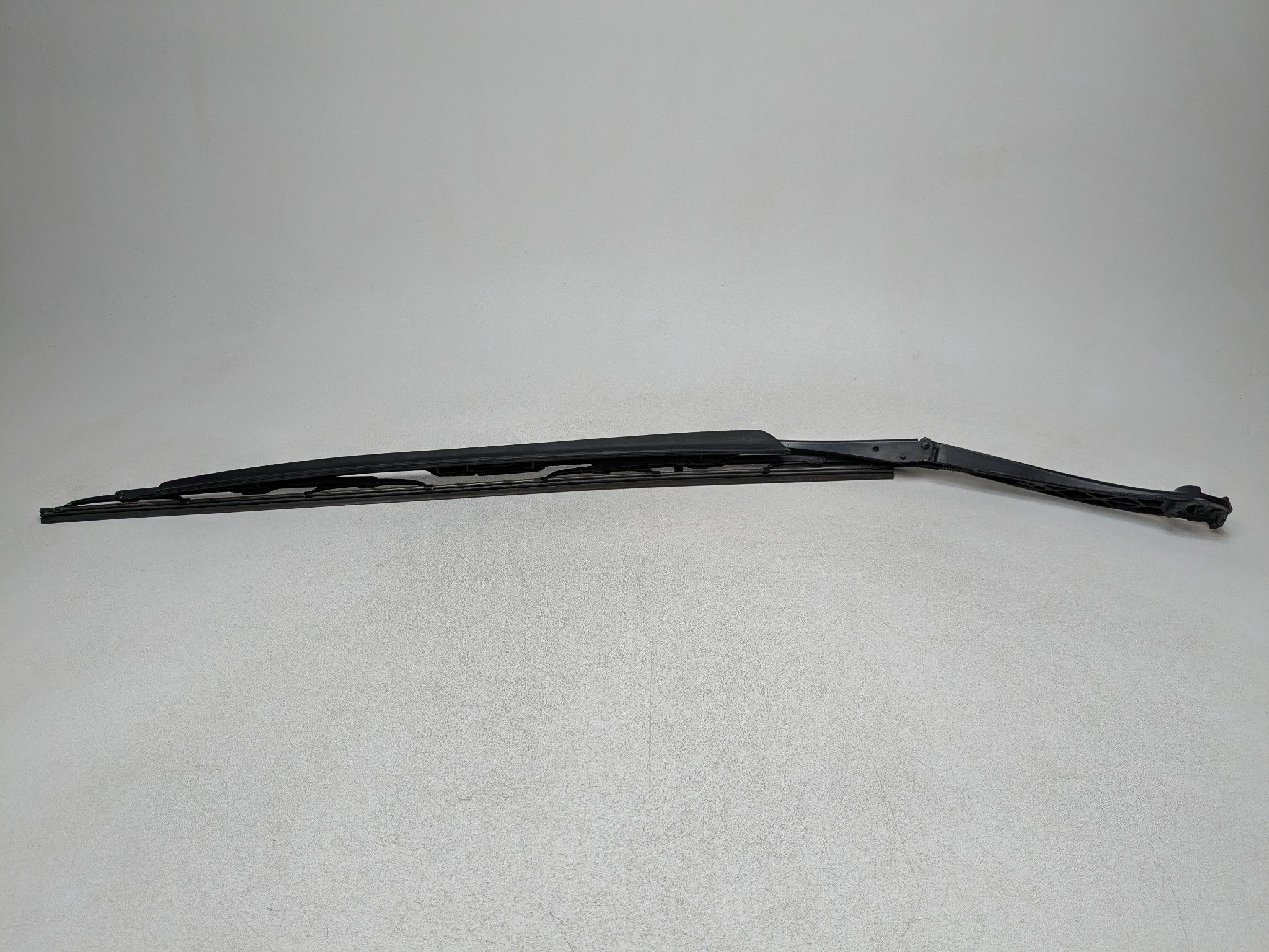03 - 05 LAND ROVER RANGE ROVER OEM WINDSHIELD WIPER ARM FRONT LEFT DRIVER SIDE