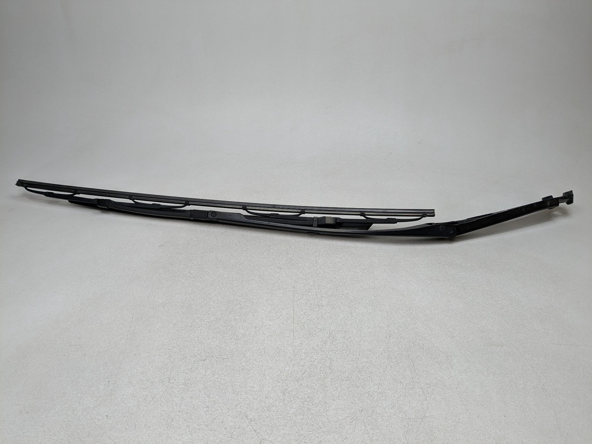 03 - 05 LAND ROVER RANGE ROVER OEM WINDSHIELD WIPER ARM FRONT LEFT DRIVER SIDE