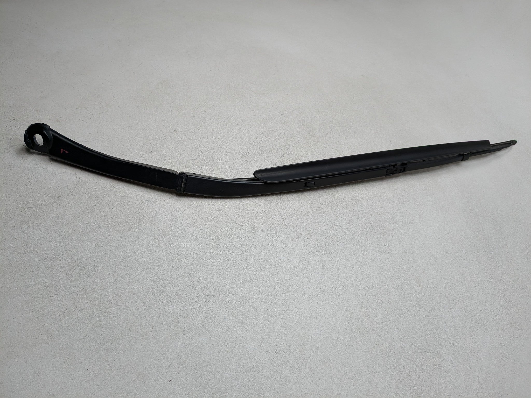 03 - 05 LAND ROVER RANGE ROVER OEM WINDSHIELD WIPER ARM FRONT LEFT DRIVER SIDE
