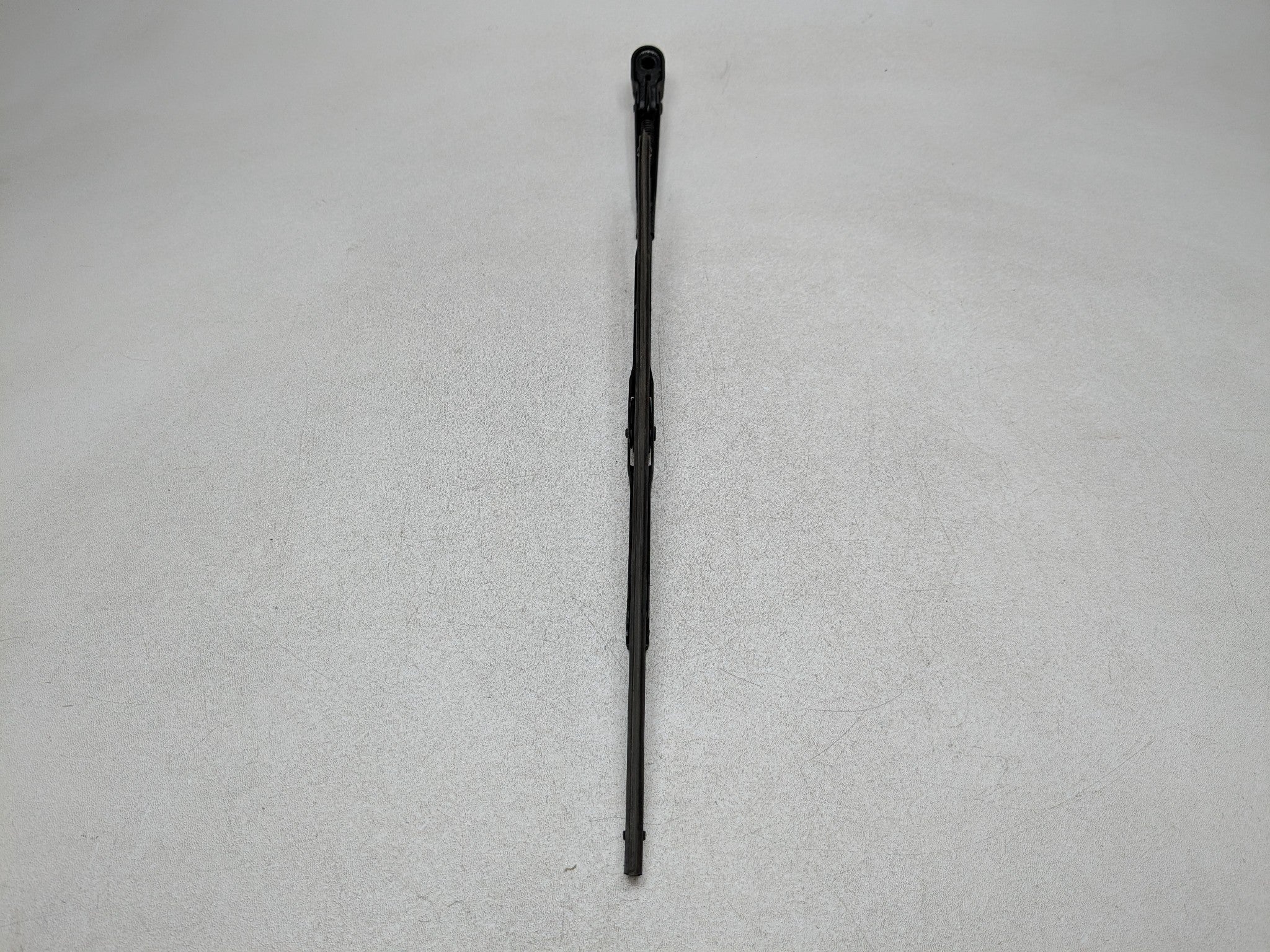 03 - 05 LAND ROVER RANGE ROVER OEM WINDSHIELD WIPER ARM REAR BACK WINDOW GLASS