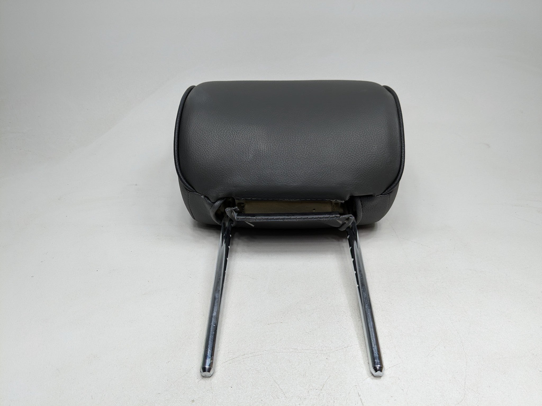03 - 2005 LAND ROVER RANGE ROVER OEM SEAT HEADREST LEATHER BLACK REAR LEFT SIDE