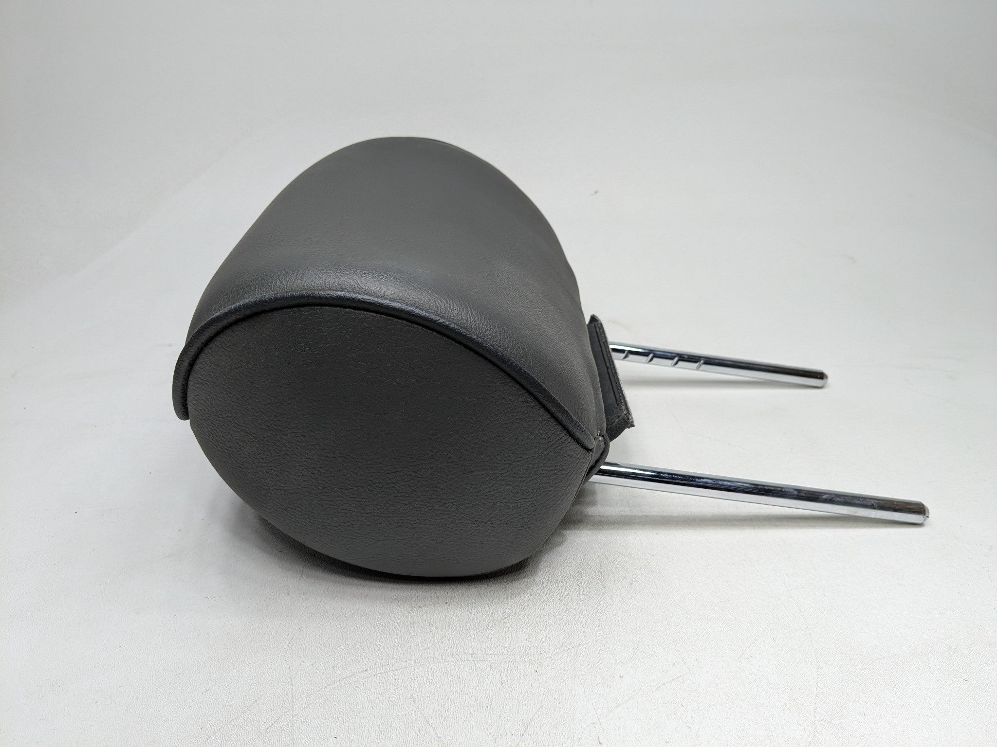 03 - 2005 LAND ROVER RANGE ROVER OEM SEAT HEADREST LEATHER BLACK REAR LEFT SIDE