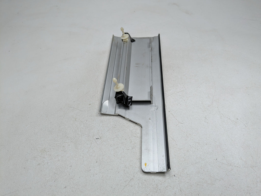 03 - 05 LAND ROVER RANGE ROVER OEM DOOR SILL SCUFF PLATE REAR LEFT DRIVER SIDE