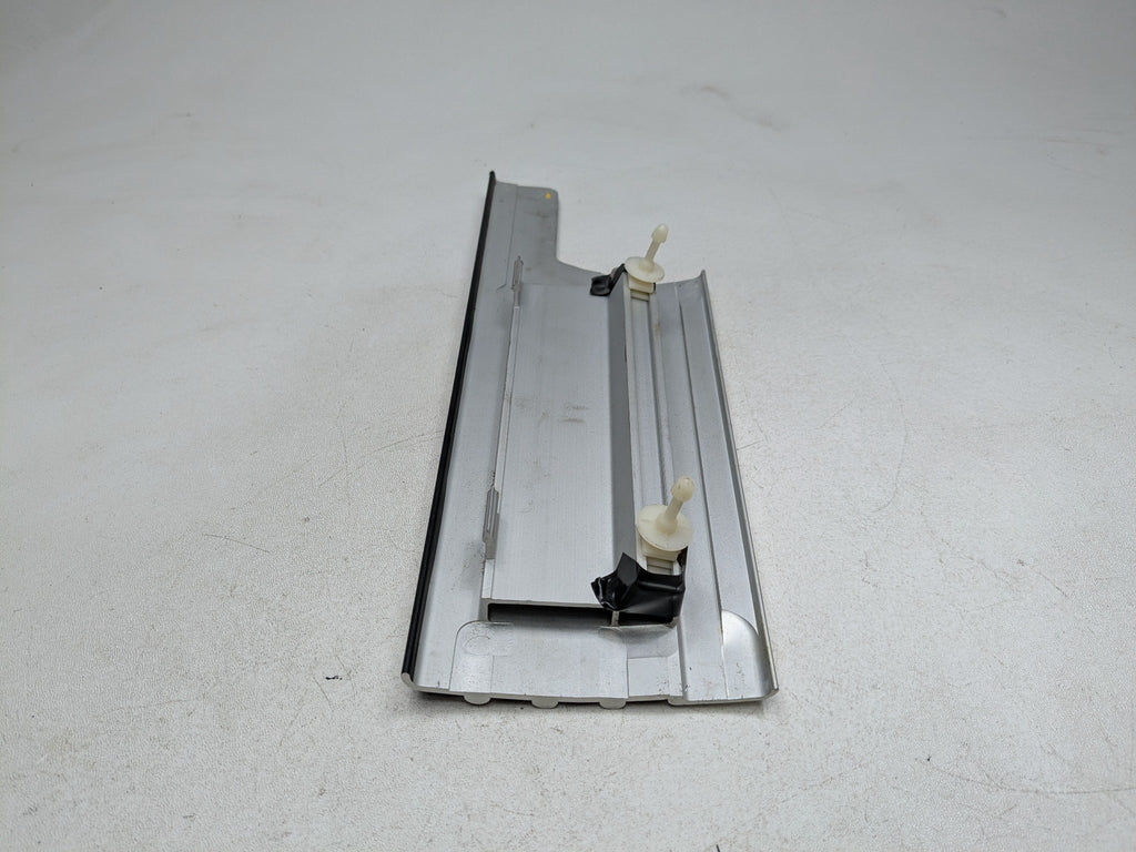 03 - 05 LAND ROVER RANGE ROVER OEM DOOR SILL SCUFF PLATE REAR LEFT DRIVER SIDE