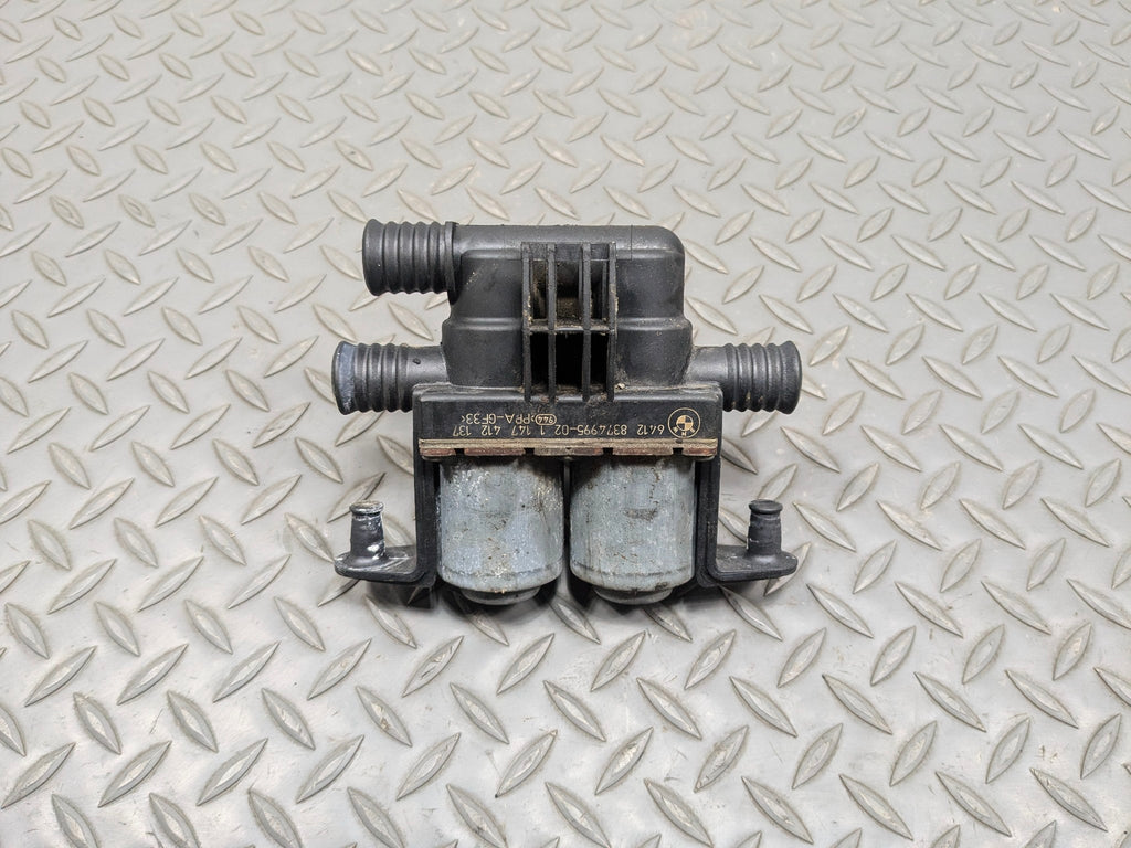 2003 - 2005 LAND ROVER RANGE ROVER OEM AC HEATER WATER CONTROL VALVE PUMP