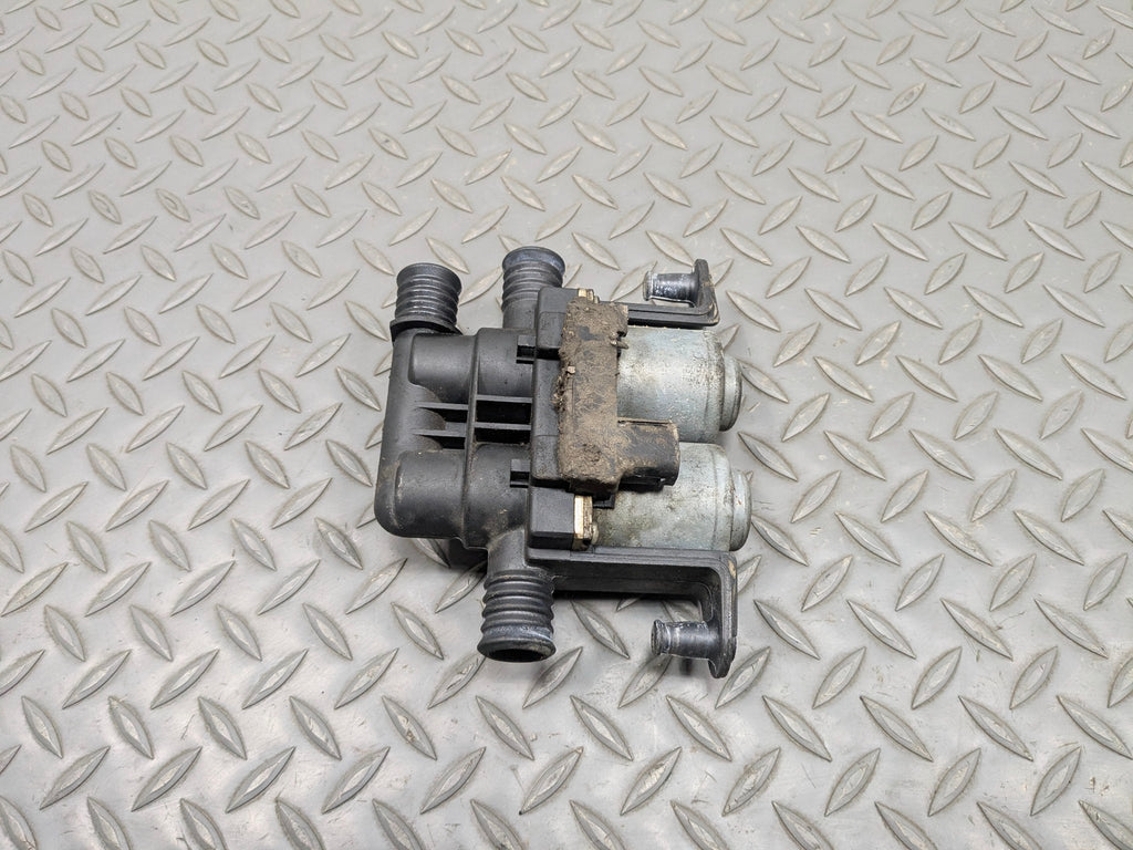 2003 - 2005 LAND ROVER RANGE ROVER OEM AC HEATER WATER CONTROL VALVE PUMP