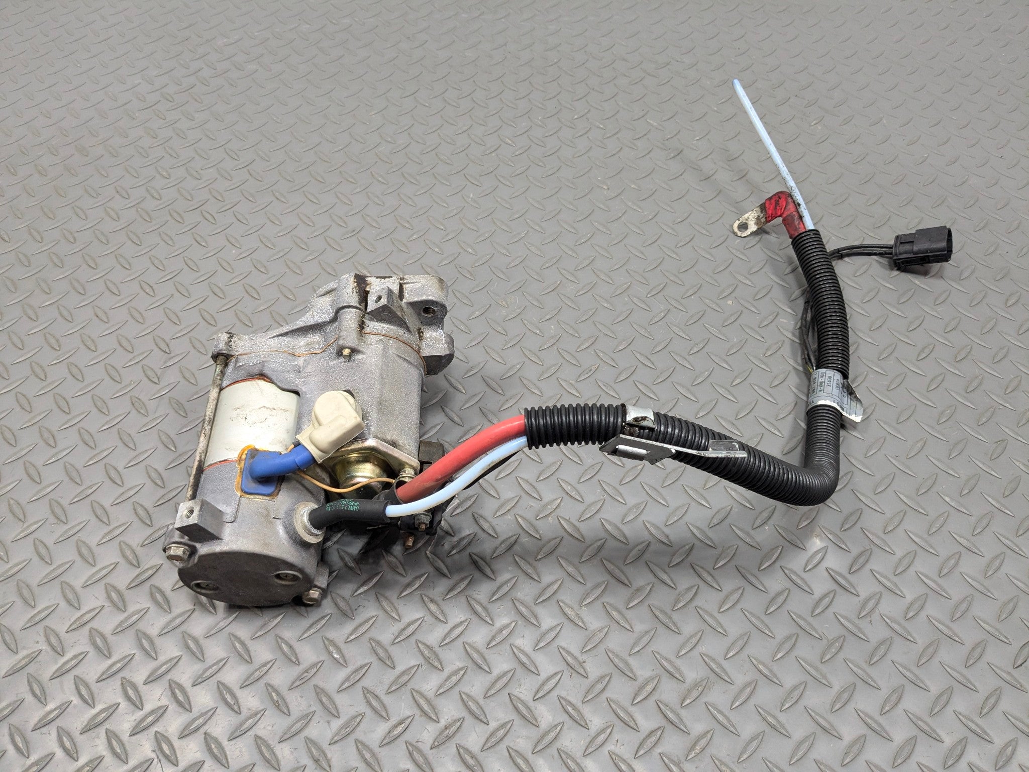 03 - 05 LAND ROVER RANGE ROVER OEM ENGINE STARTER MOTOR ASSEMBLY WITH HARNESS