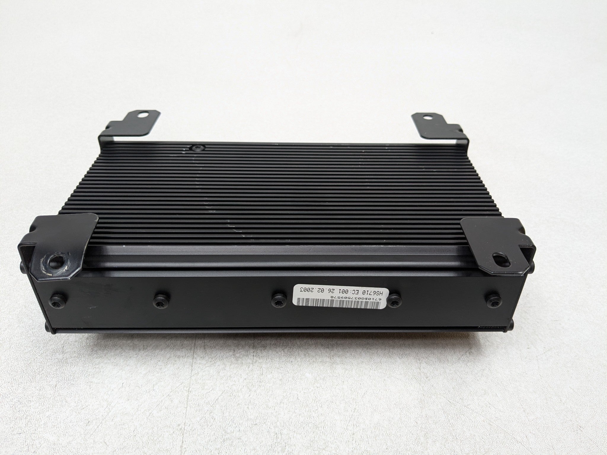 03 - 05 LAND RANGE ROVER OEM AMPLIFIER HARMAN KARDON AUDIO AND VISUAL EQUIPMENT