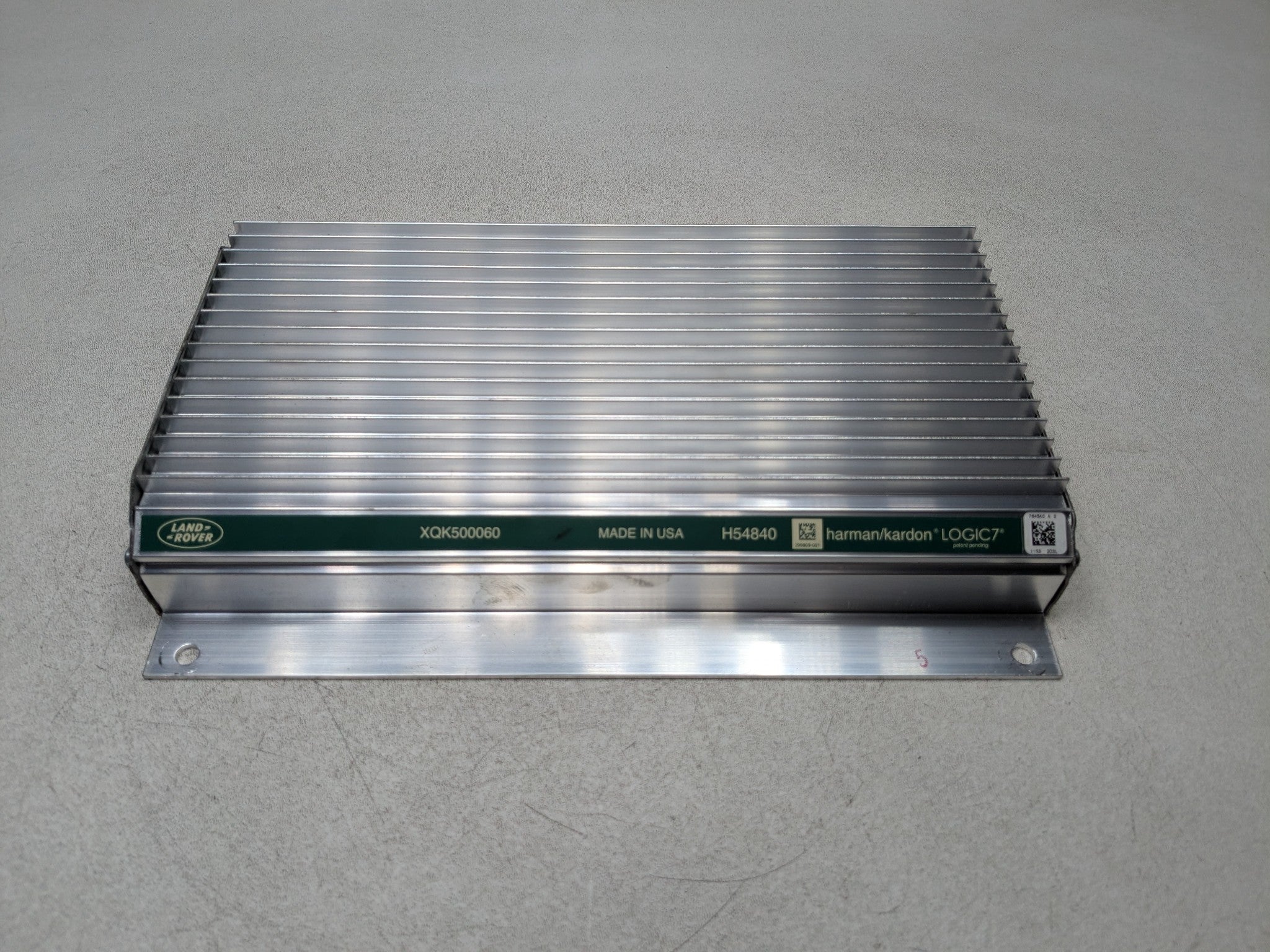 03 - 05 LAND RANGE ROVER OEM AMPLIFIER RADIO AUDIO STEREO SOUND SYSTEM MODULE