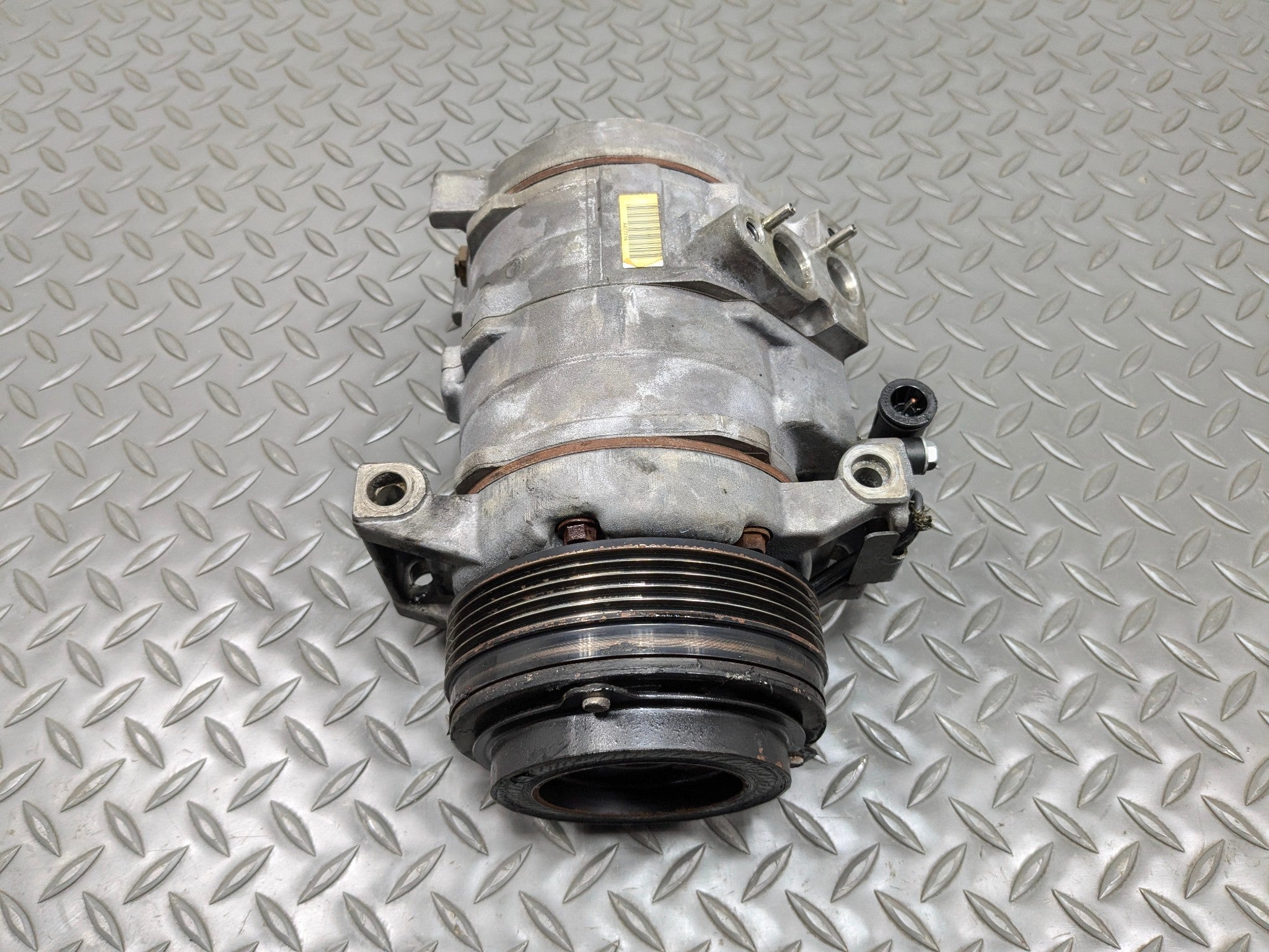 03 - 05 LAND ROVER RANGE ROVER OEM AC AIR CONDITIONING AIR COMPRESSOR PUMP UNIT