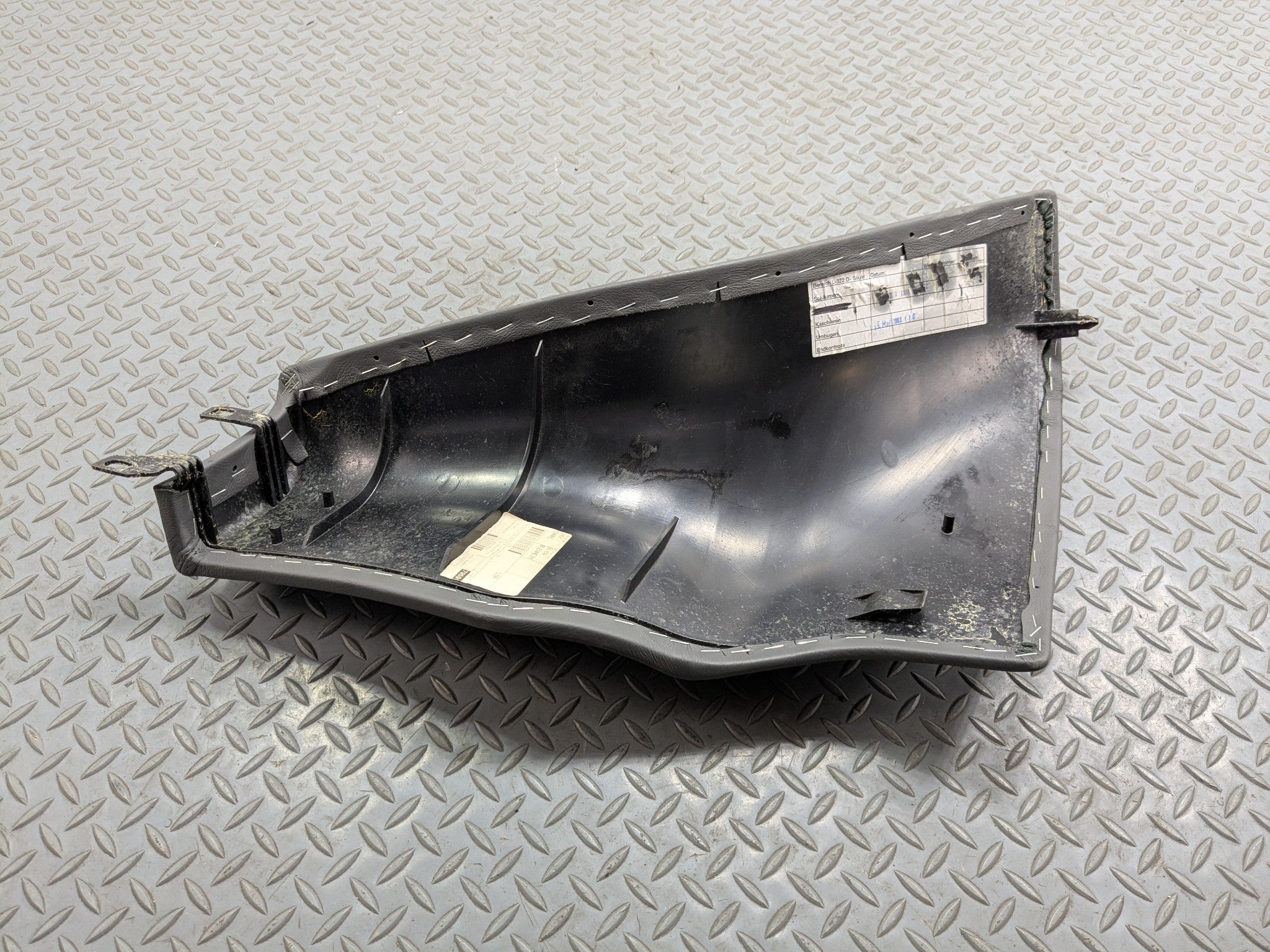 2003 - 2005 LAND ROVER RANGE ROVER OEM SEAT BOLSTER TRIM PANEL REAR RIGHT SIDE