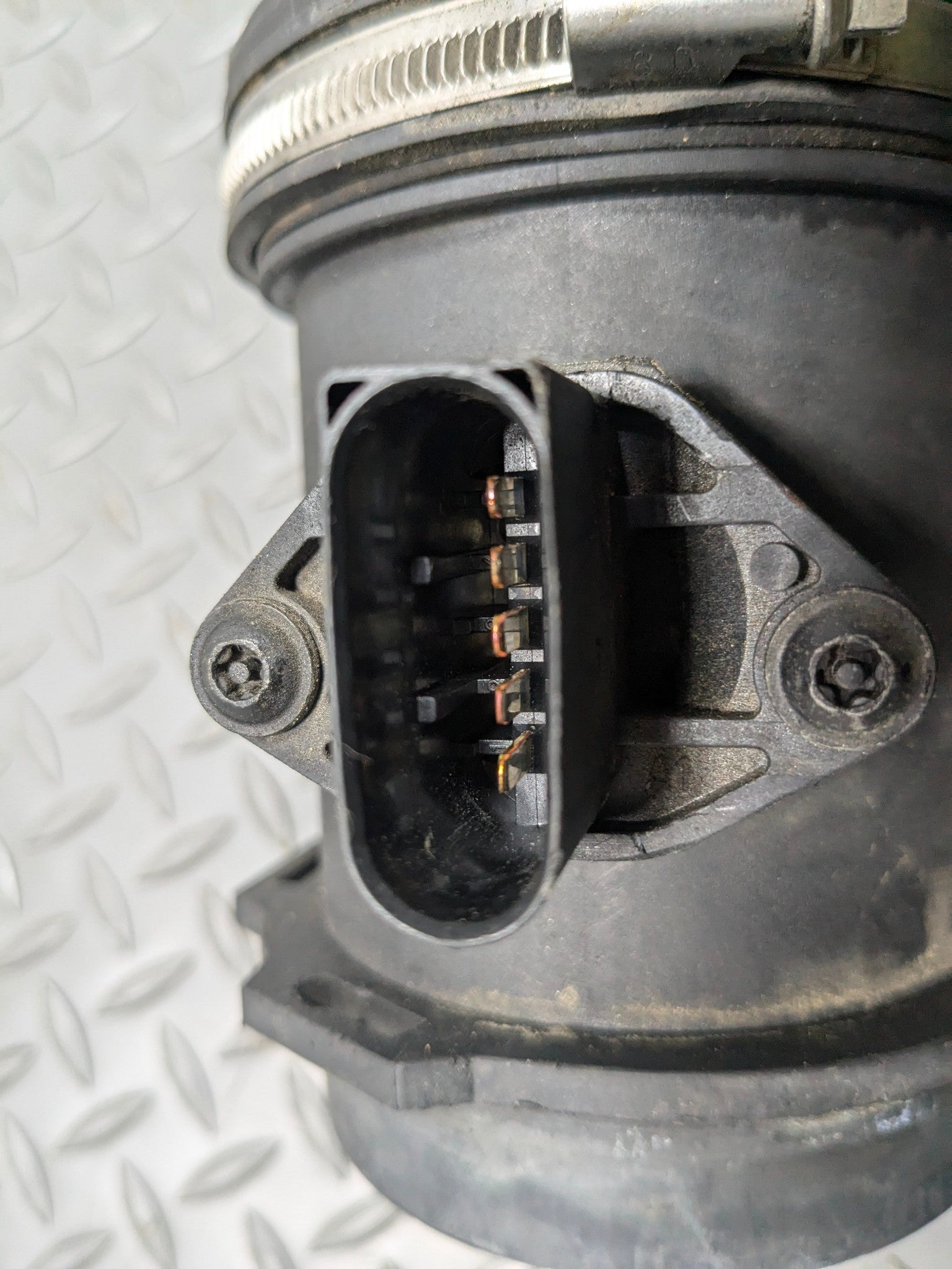 2003 - 2005 LAND ROVER RANGE ROVER OEM MASS AIR FLOW SENSOR METER WITH PIPE