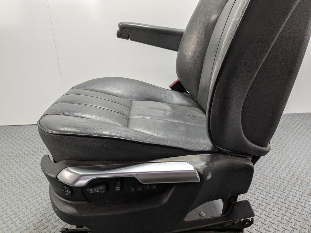 03 - 2005 LAND ROVER RANGE ROVER OEM SEAT ASSEMBLY BLACK LEATHER FRONT LEFT SIDE