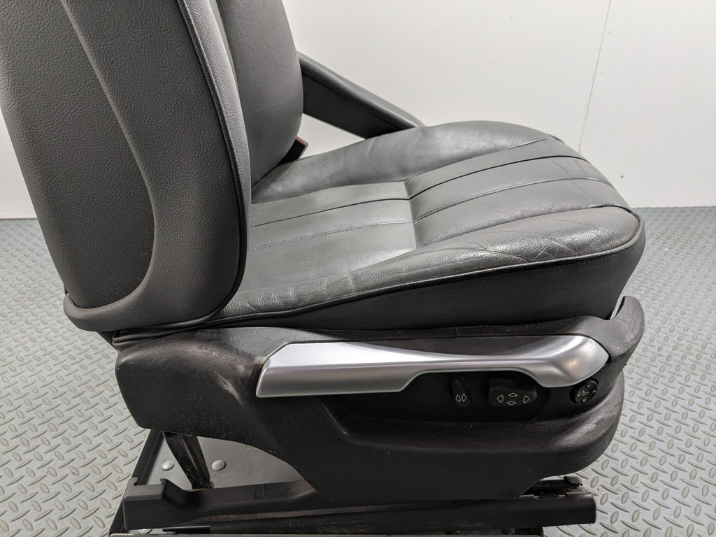 03 - 05 LAND ROVER RANGE ROVER OEM SEAT ASSEMBLY BLACK LEATHER FRONT RIGHT SIDE