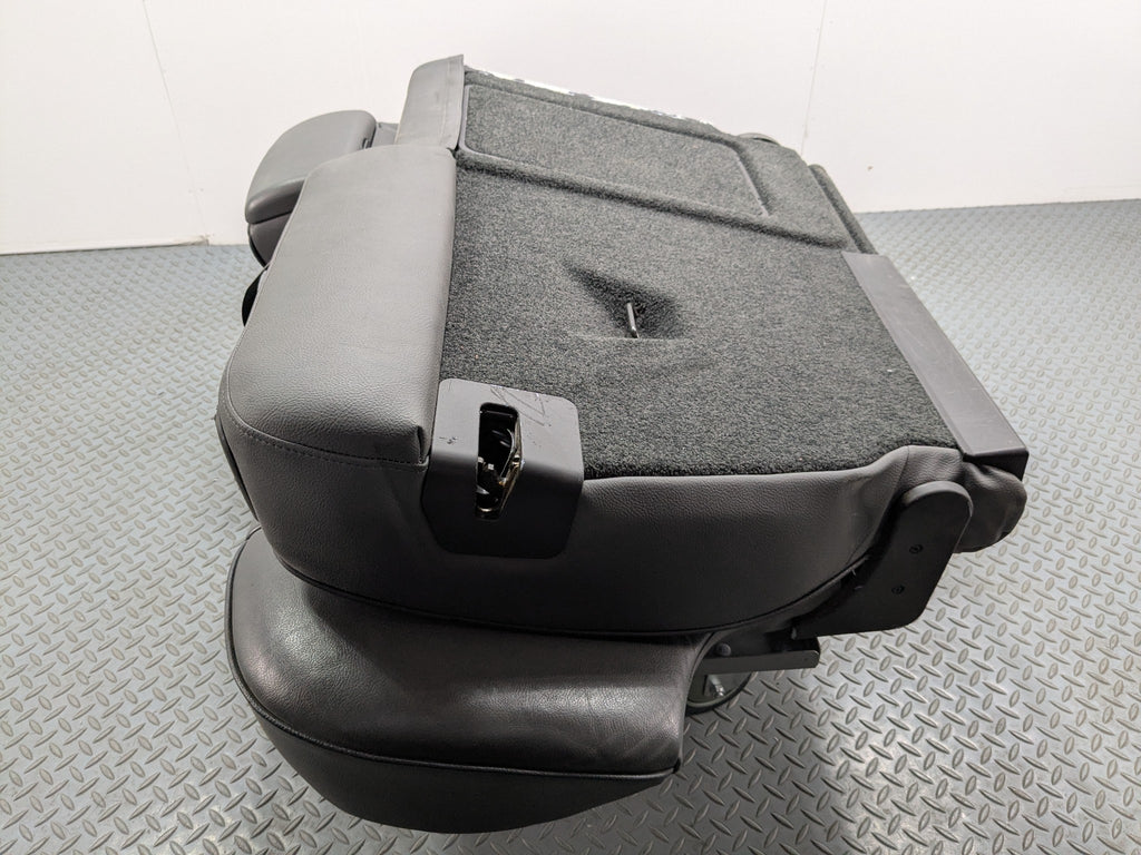 03 - 05 LAND ROVER RANGE ROVER OEM SEAT BLACK LEATHER WITH BUCKLE REAR LEFT SIDE
