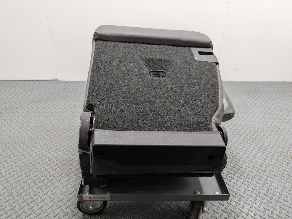 03 - 05 LAND ROVER RANGE ROVER OEM SEAT BLACK LEATHER WITH BUCKLE REAR RIGH SIDE