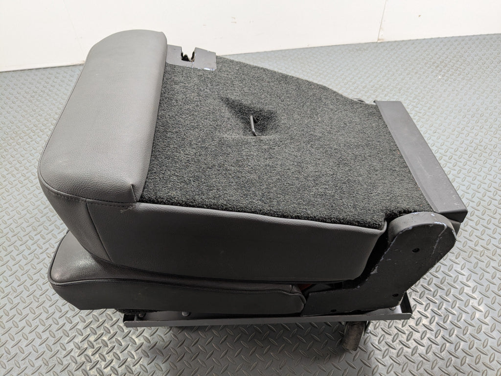 03 - 05 LAND ROVER RANGE ROVER OEM SEAT BLACK LEATHER WITH BUCKLE REAR RIGH SIDE