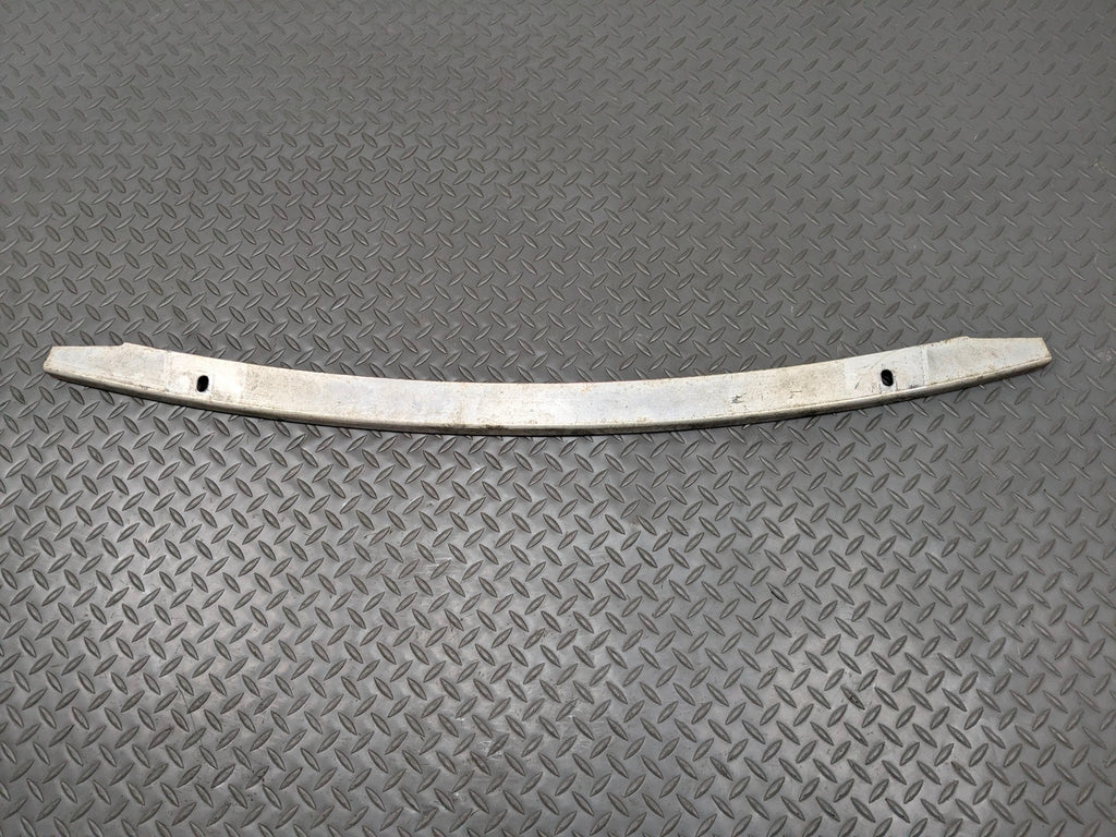 2003 - 2005 LAND ROVER RANGE ROVER OEM FRONT BUMPER COVER CENTER SUPPORT BRACKET