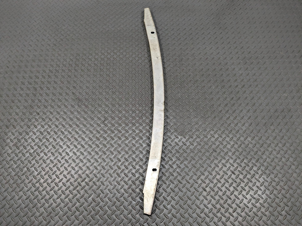 2003 - 2005 LAND ROVER RANGE ROVER OEM FRONT BUMPER COVER CENTER SUPPORT BRACKET