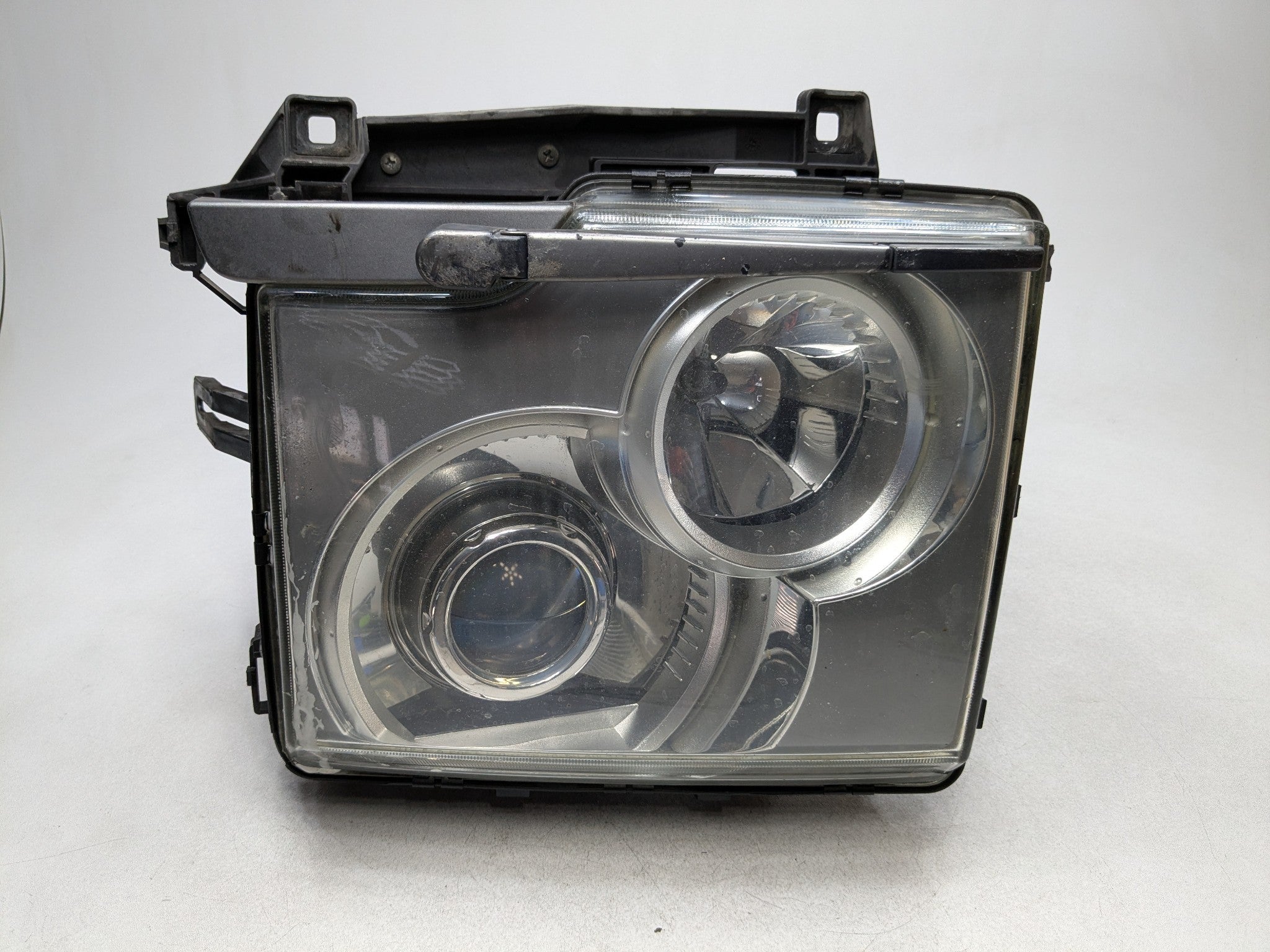 2003 - 2005 LAND ROVER RANGE ROVER OEM XENON HEADLIGHT HEADLAMP FRONT LEFT SIDE