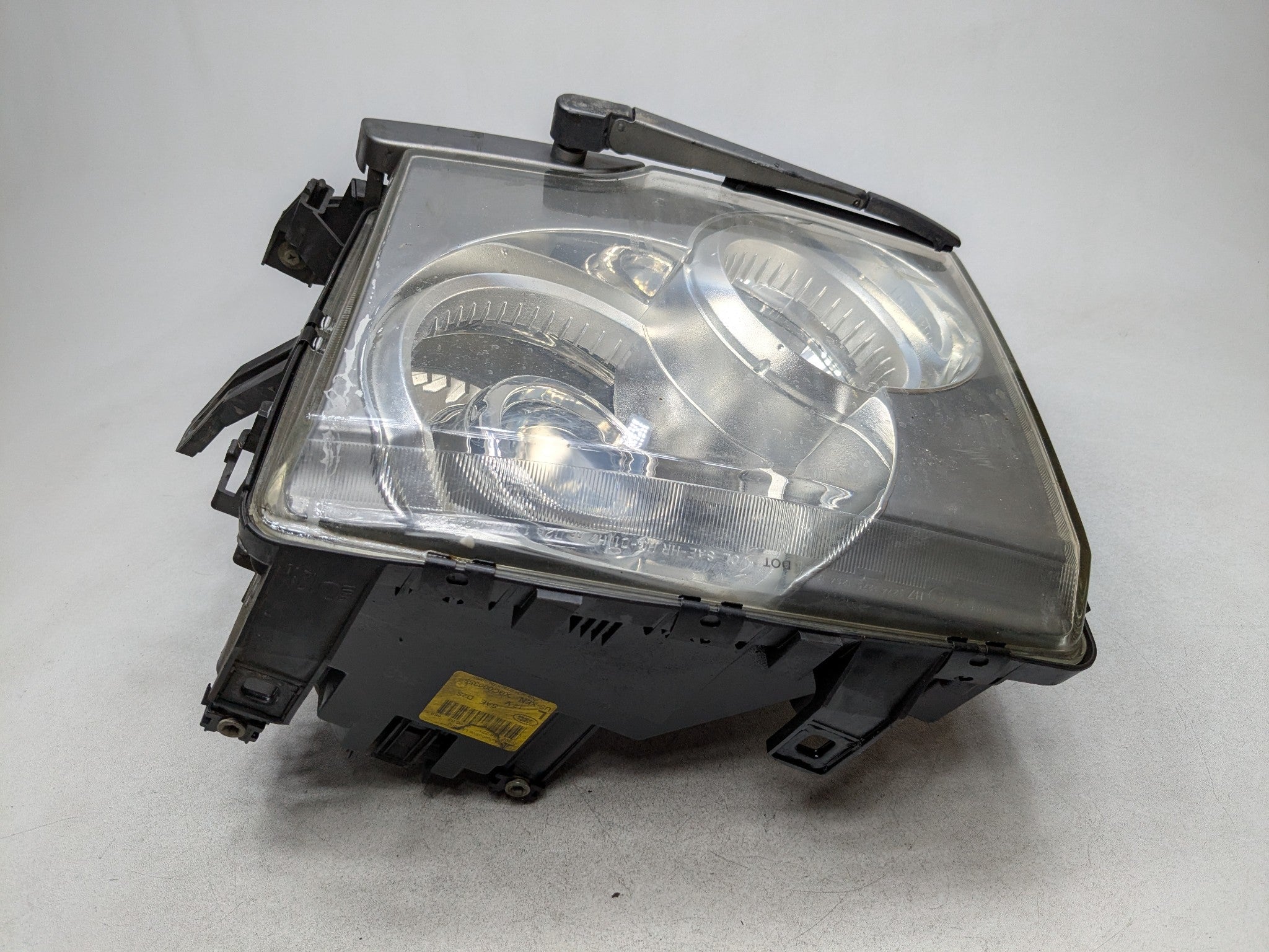2003 - 2005 LAND ROVER RANGE ROVER OEM XENON HEADLIGHT HEADLAMP FRONT LEFT SIDE