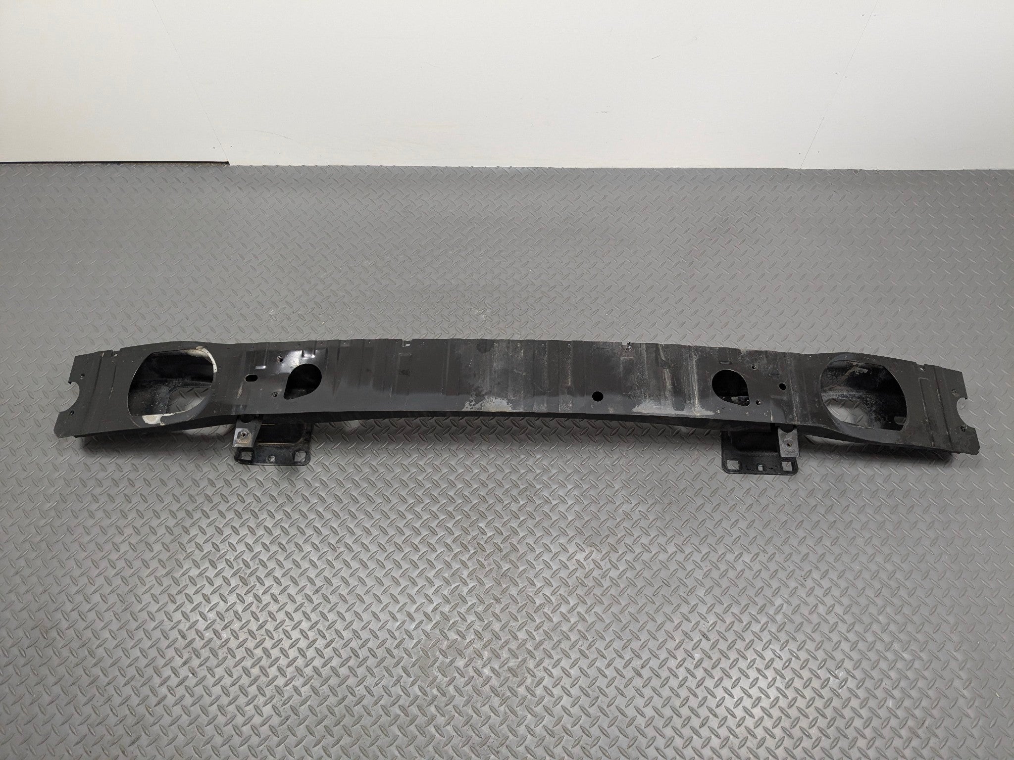 03 - 05 LAND ROVER RANGE ROVER OEM FRONT BUMPER REINFORCEMENT IMPACT BAR SUPPORT