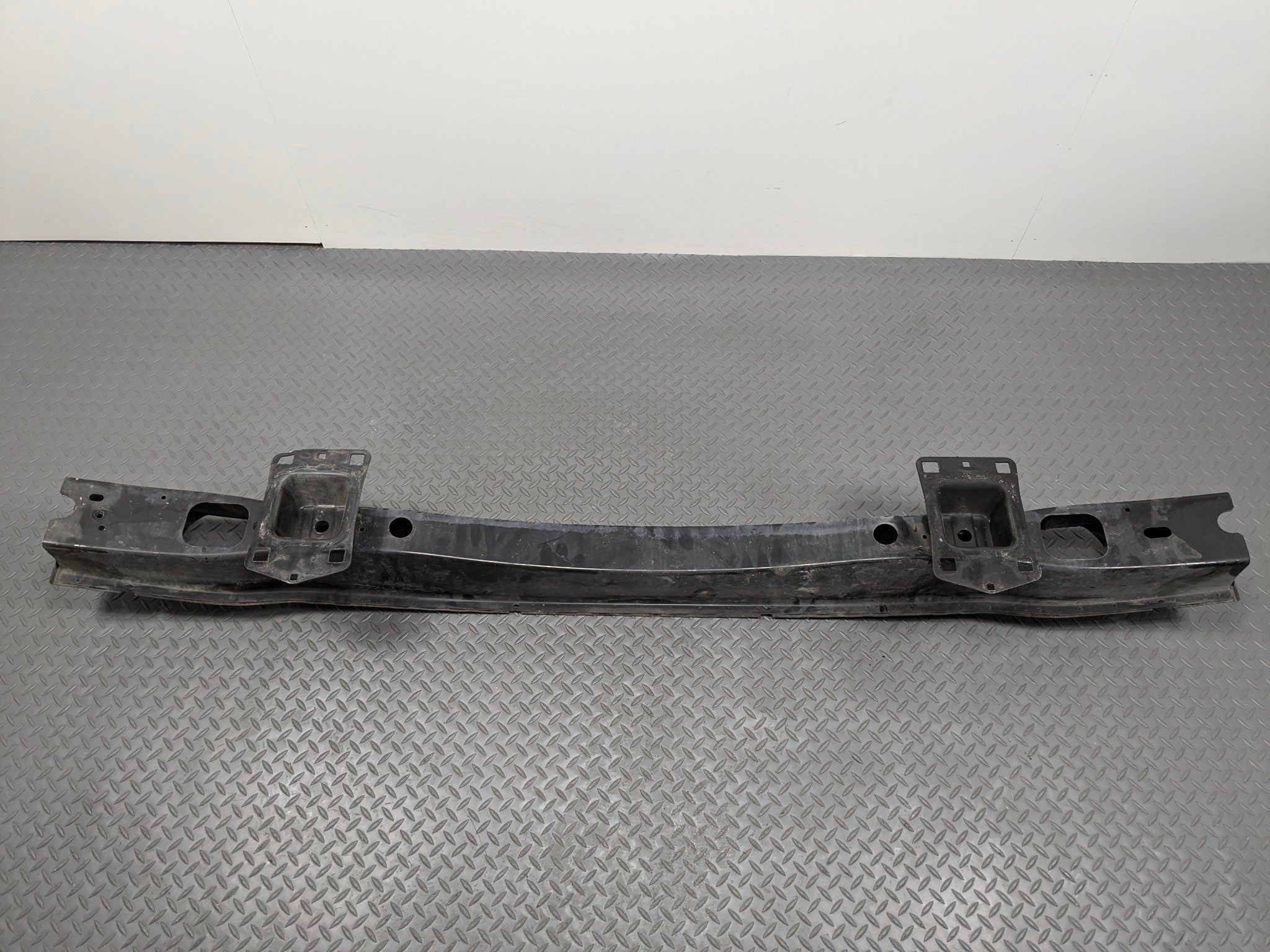 03 - 05 LAND ROVER RANGE ROVER OEM FRONT BUMPER REINFORCEMENT IMPACT BAR SUPPORT