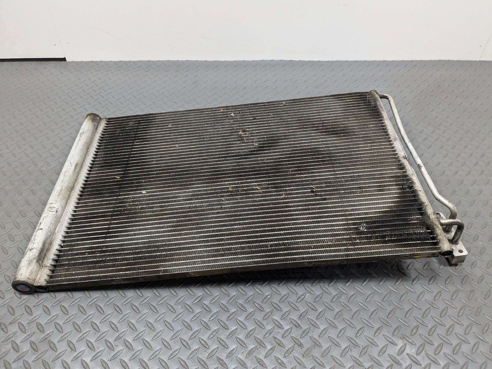 2003 - 2005 LAND ROVER RANGE ROVER OEM AC AIR CONDITIONING CONDENSER RADIATOR