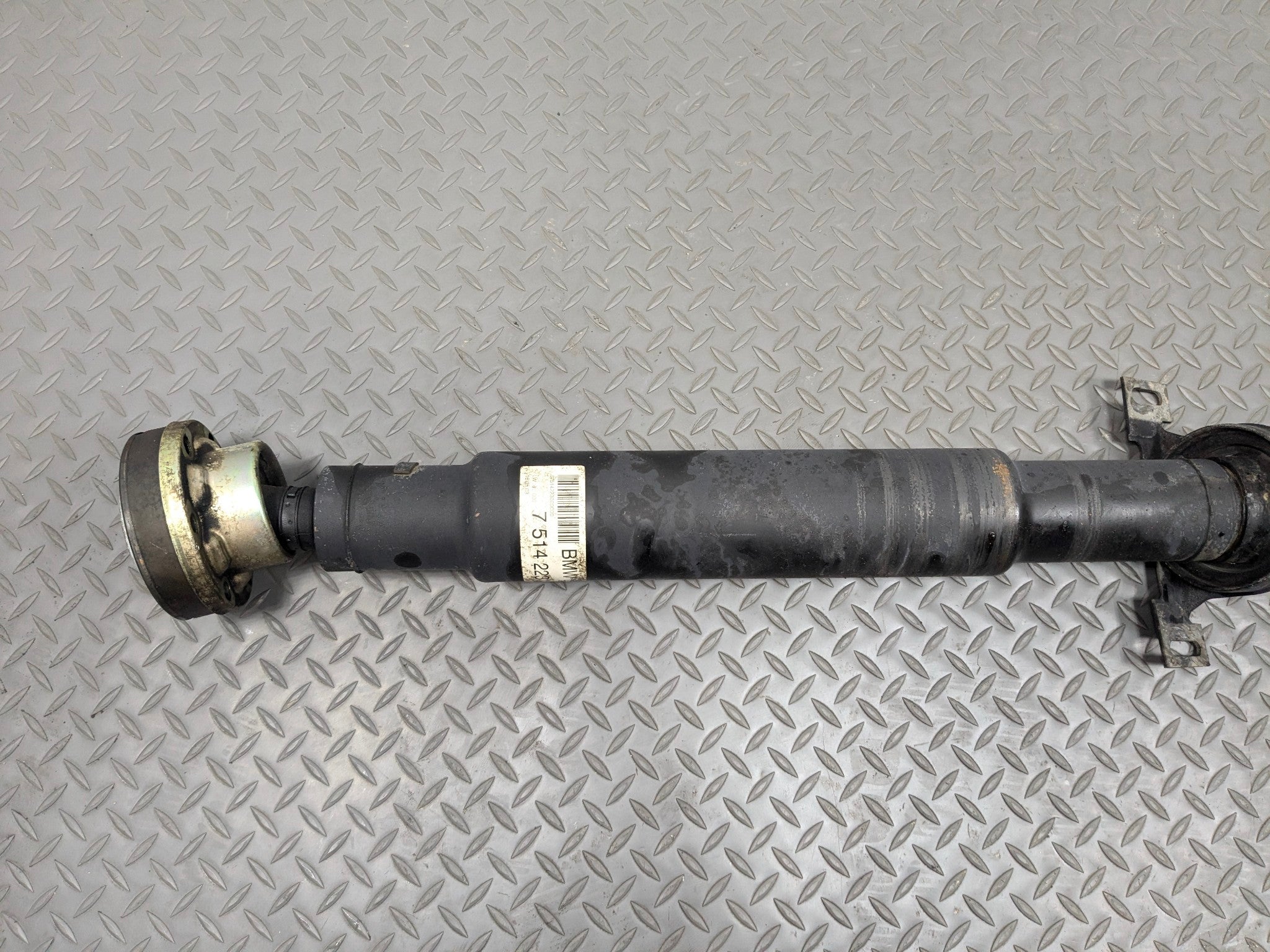 03 - 05 LAND ROVER RANGE ROVER OEM REAR DRIVE SHAFT CARDAN PROPELLER ASSEMBLY