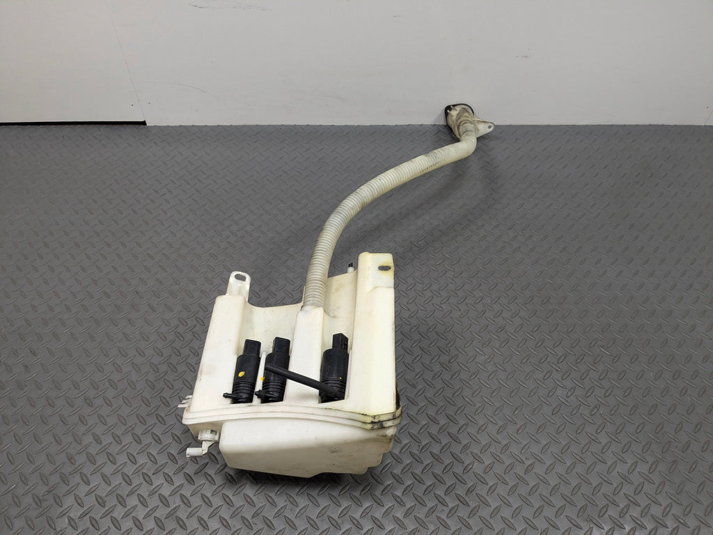 2003 - 2005 LAND ROVER RANGE ROVER OEM WINDSHIELD WASHER RESERVOIR BOTTLE
