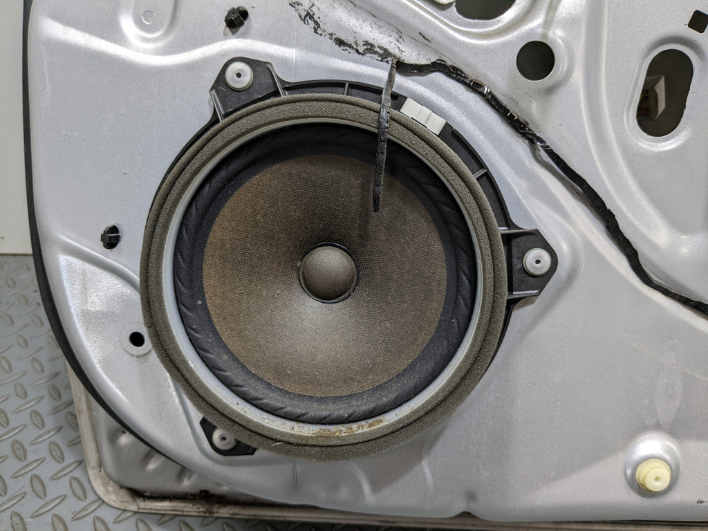 07-09 TOYOTA PRIUS OEM DOOR SHELL PANEL CLASSIC SILVER METALLIC FRONT RIGHT SIDE