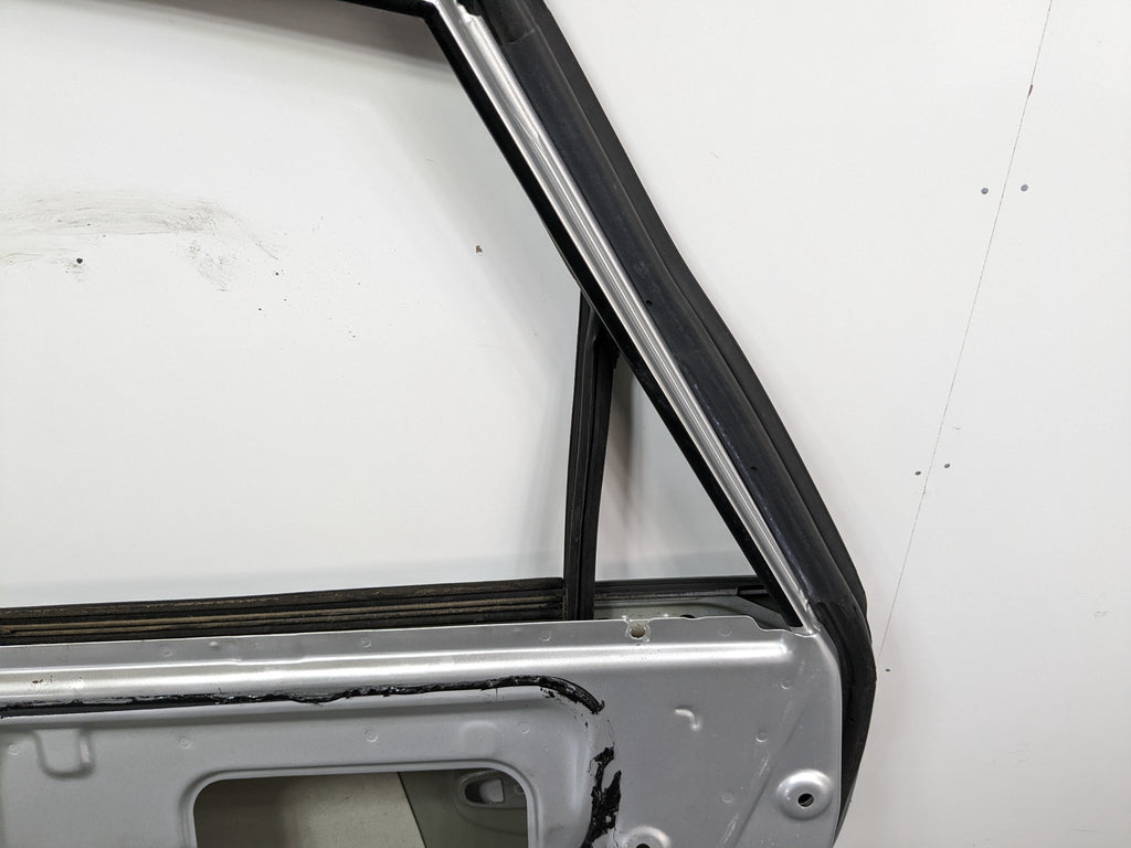 07-09 TOYOTA PRIUS OEM DOOR SHELL PANEL CLASSIC SILVER METALLIC REAR RIGHT SIDE