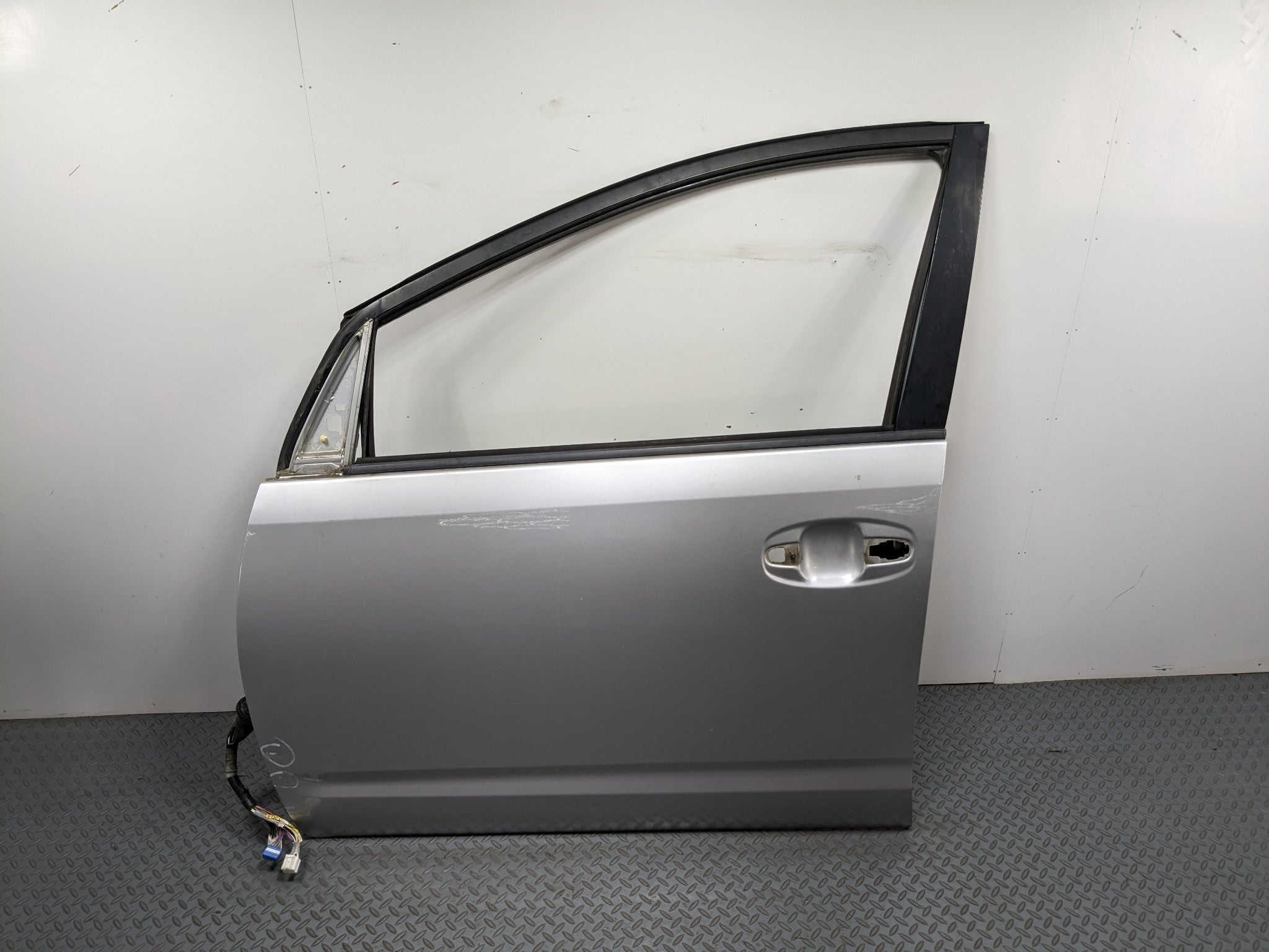 07-09 TOYOTA PRIUS OEM DOOR SHELL PANEL CLASSIC SILVER METALLIC FRONT LEFT SIDE