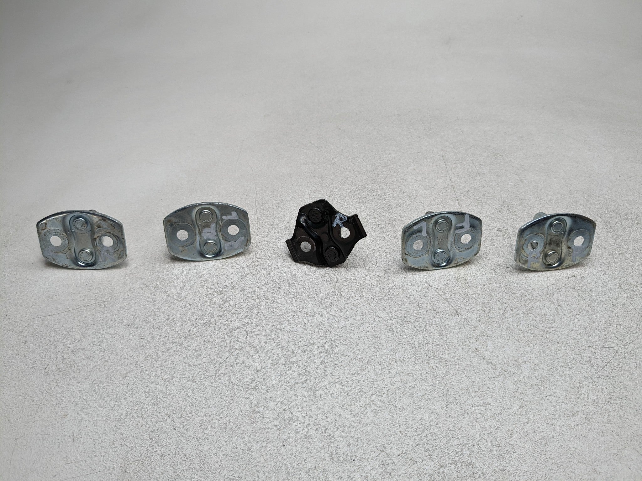 07 - 2009 TOYOTA PRIUS OEM DOOR LATCH LOCK STRIKER FRONT AND REAR SIDE SET OF 5