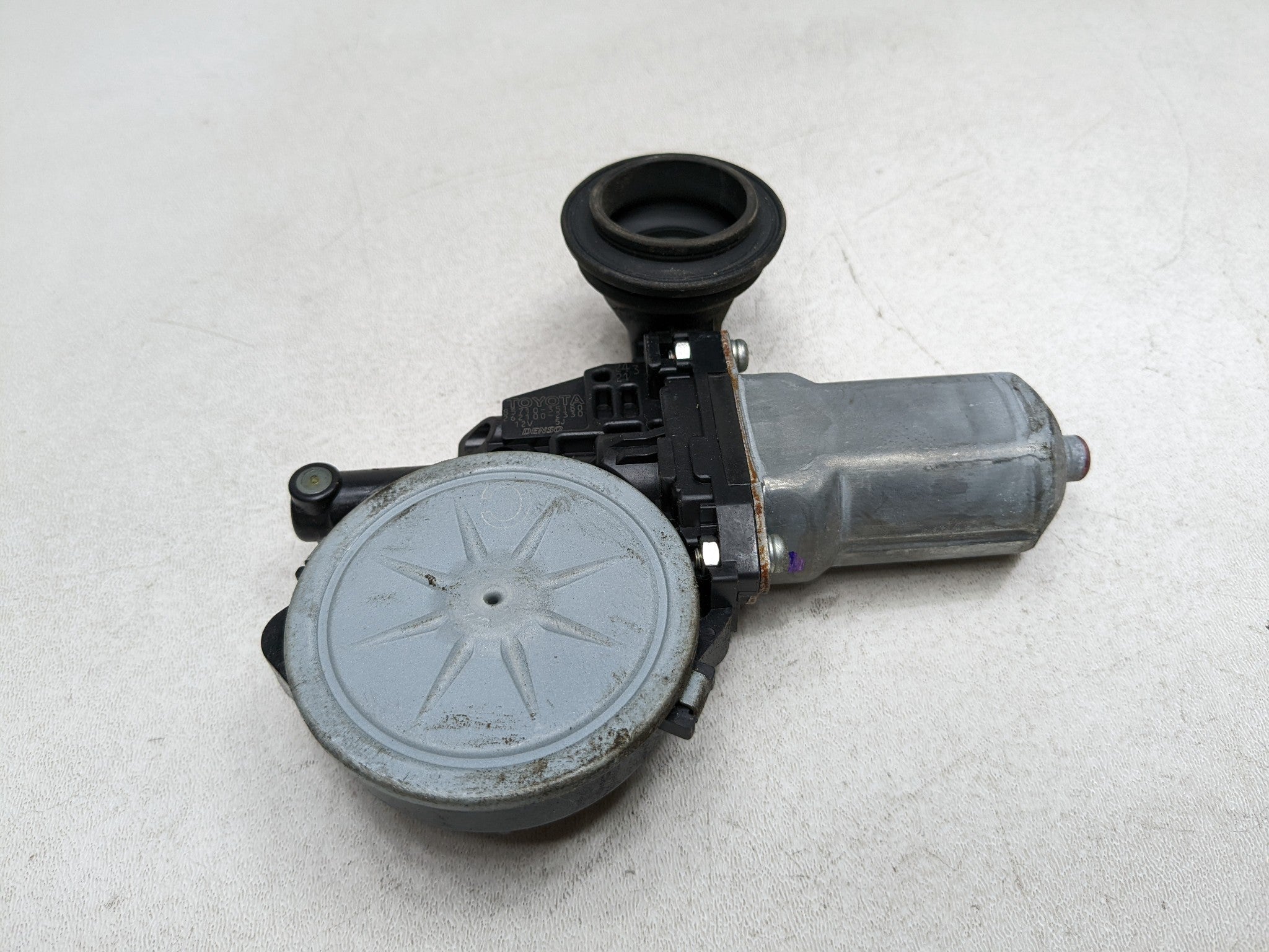 07 - 09 TOYOTA PRIUS OEM POWER WINDOW MOTOR ASSEMBLY REAR RIGHT PASSENGER SIDE