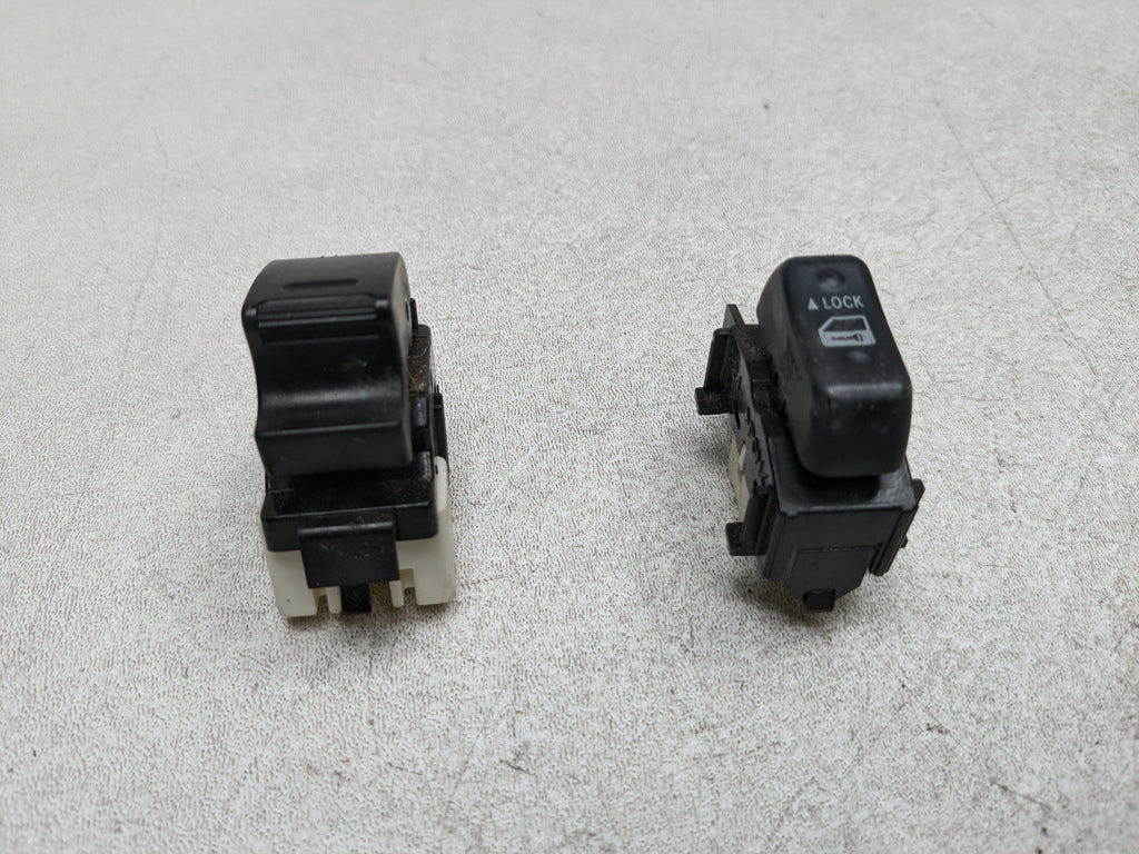 07 - 09 TOYOTA PRIUS OEM DOOR WINDOW CONTROL SWITCH FRONT RIGHT PASSENGER SIDE