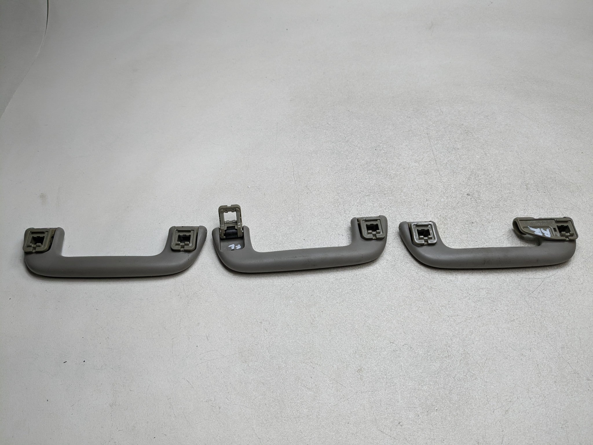 07 - 09 TOYOTA PRIUS OEM INTERIOR GRAB BAR HANDLE SET FRONT AND REAR UPPER ROOF