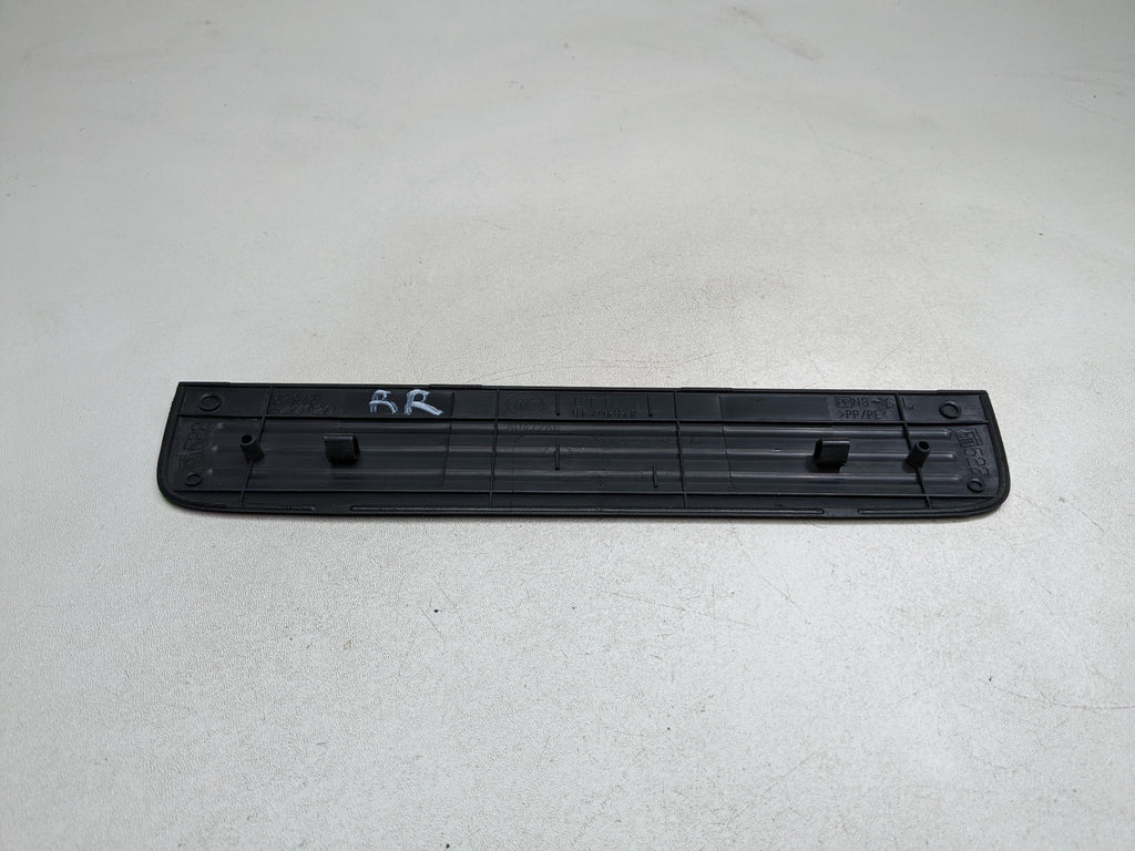 07 - 09 TOYOTA PRIUS OEM DOOR SILL SCUFF PLATE TRIM REAR RIGHT PASSENGER SIDE