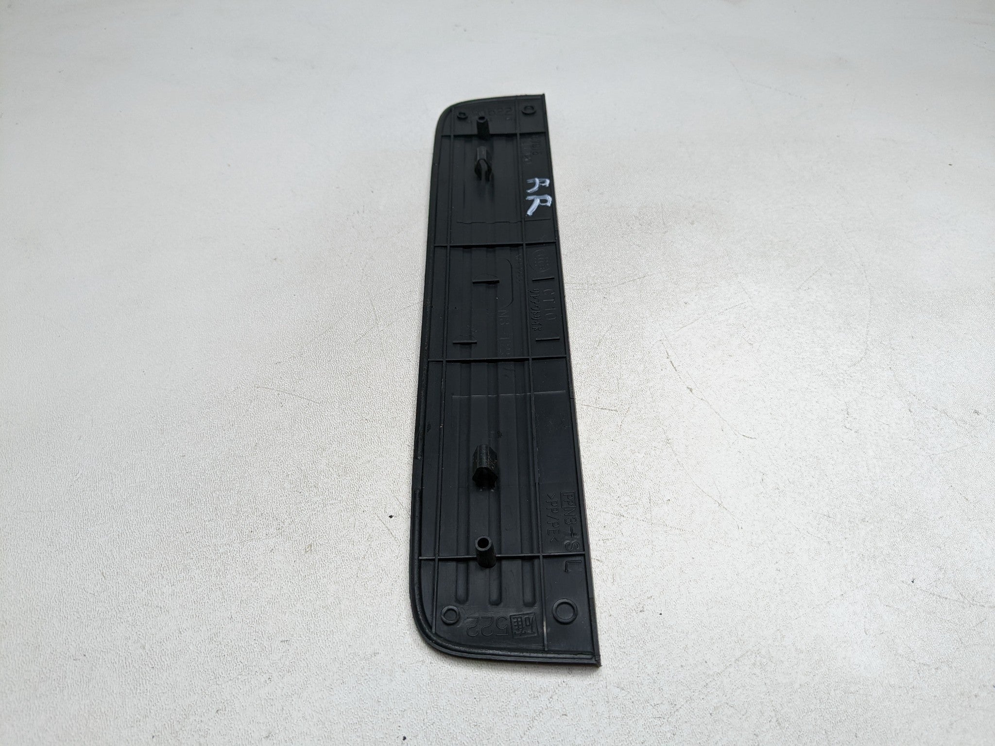07 - 09 TOYOTA PRIUS OEM DOOR SILL SCUFF PLATE TRIM REAR RIGHT PASSENGER SIDE
