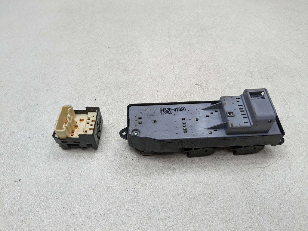 04 - 09 TOYOTA PRIUS OEM MASTER DOOR WINDOW SWITCH WITH MIRROR SWITCH FRONT LEFT