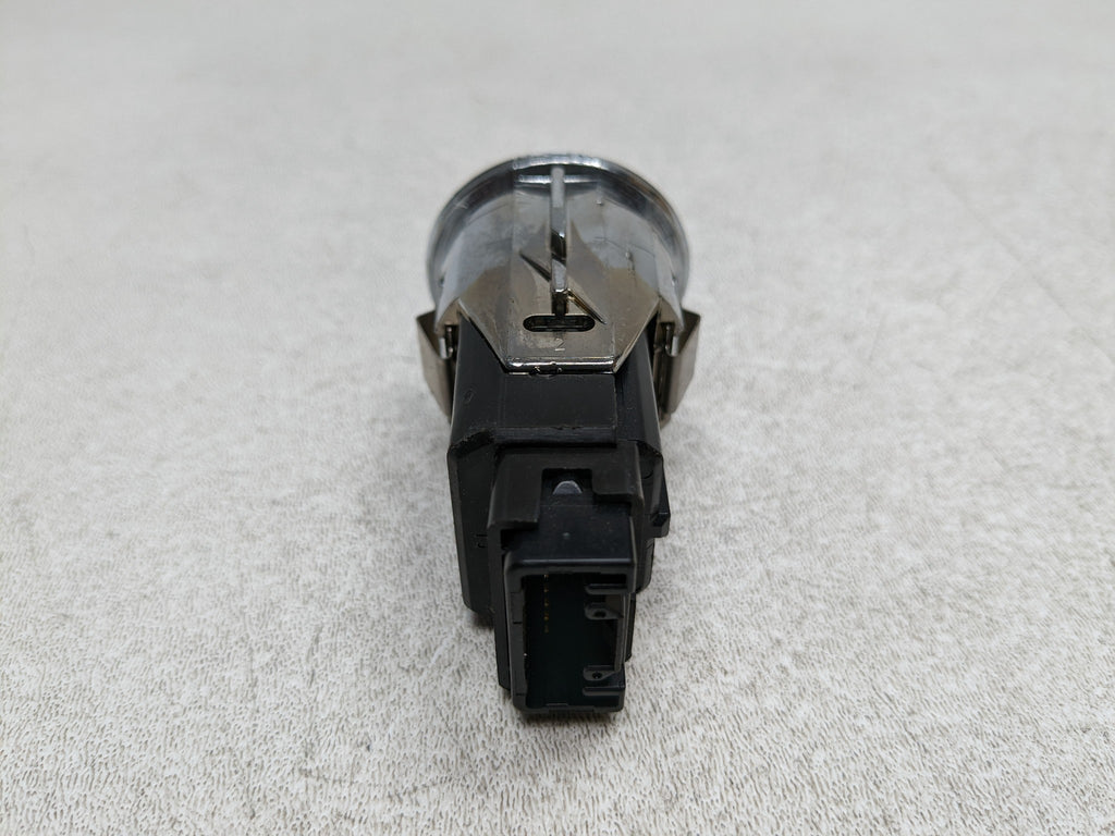 07 - 09 TOYOTA PRIUS OEM IGNITION POWER START STOP PUSH BUTTON CONTROL SWITCH