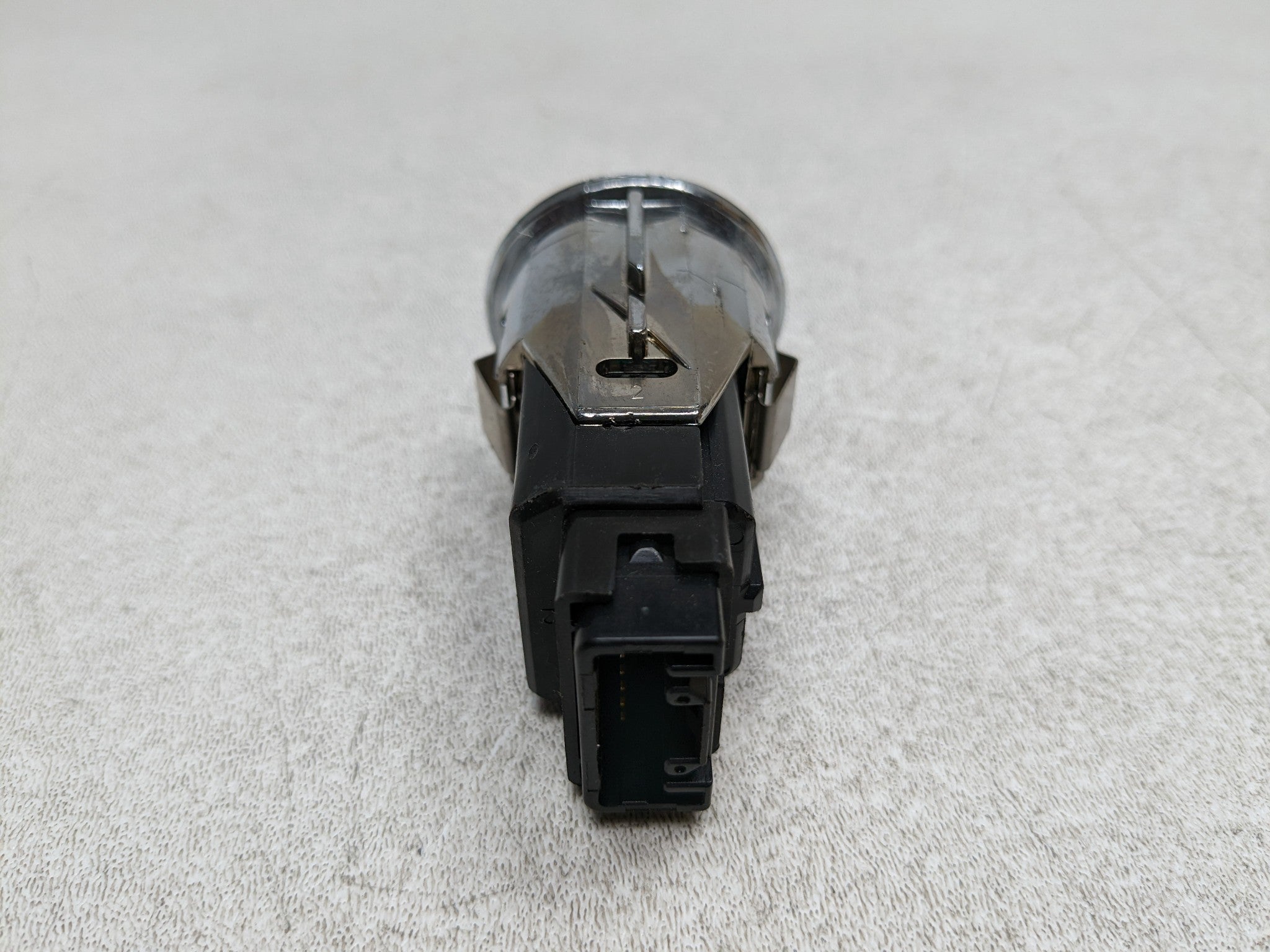 07 - 09 TOYOTA PRIUS OEM IGNITION POWER START STOP PUSH BUTTON CONTROL SWITCH