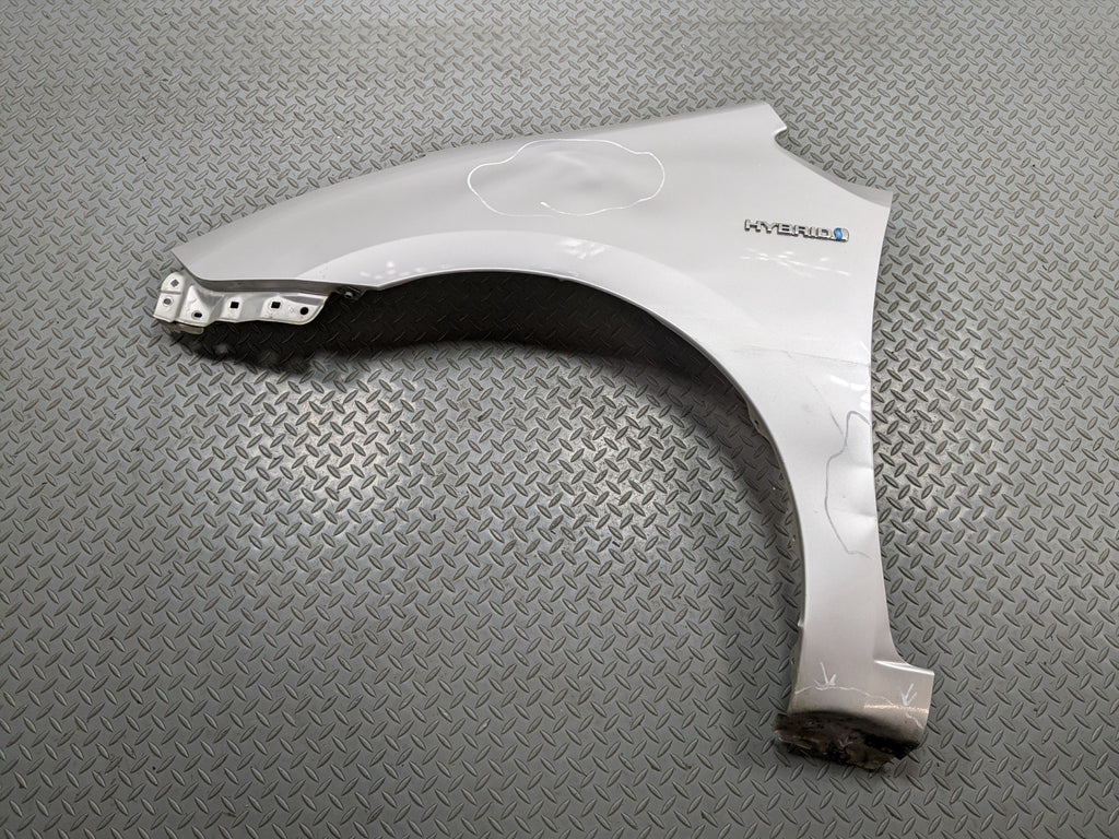 07 - 09 TOYOTA PRIUS OEM FENDER COVER PANEL CLASSIC SILVER METALLIC FRONT LEFT