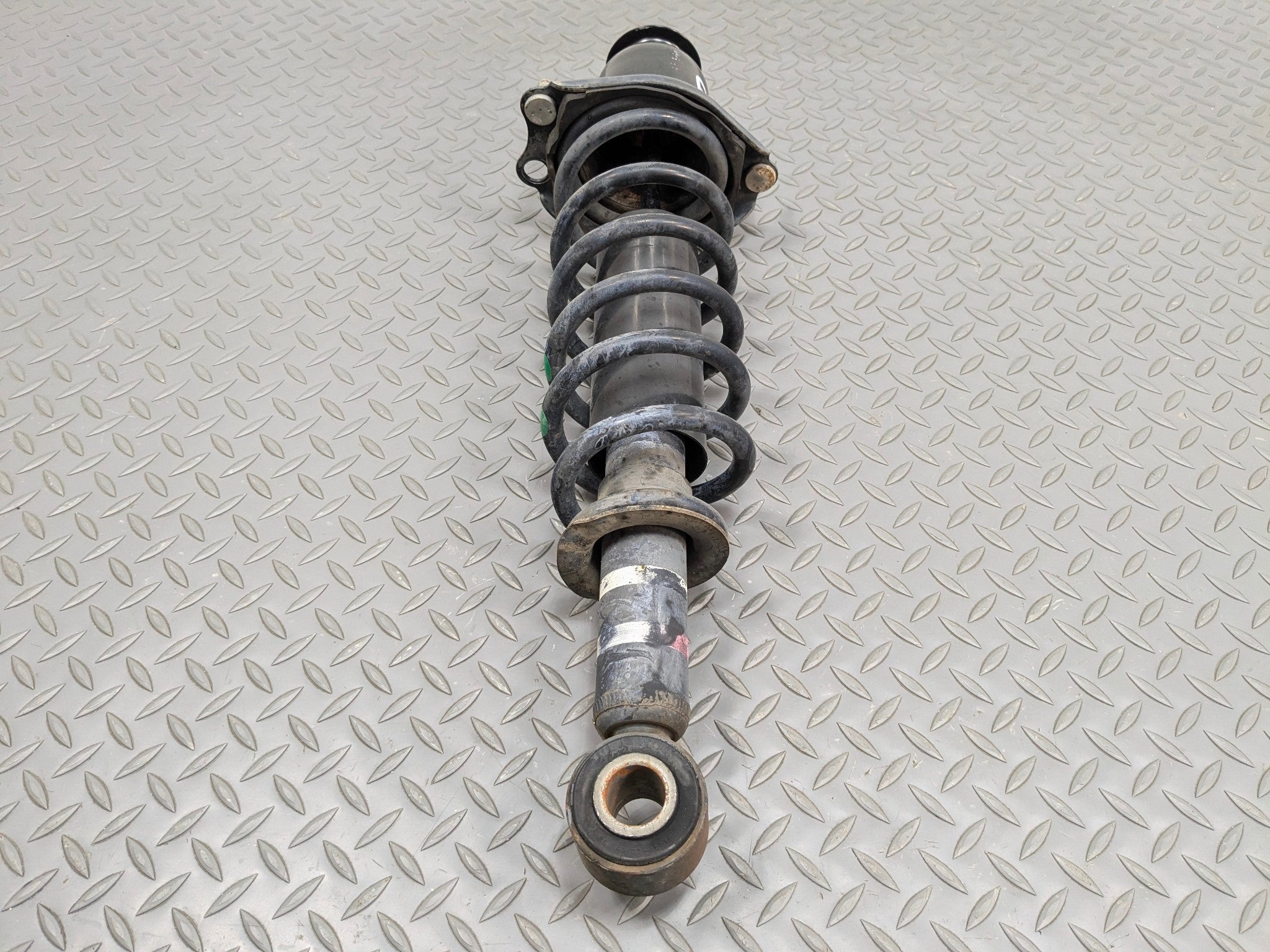 07 - 09 TOYOTA PRIUS OEM SHOCK STRUT ABSORBER WITH COIL SPRING REAR LEFT SIDE