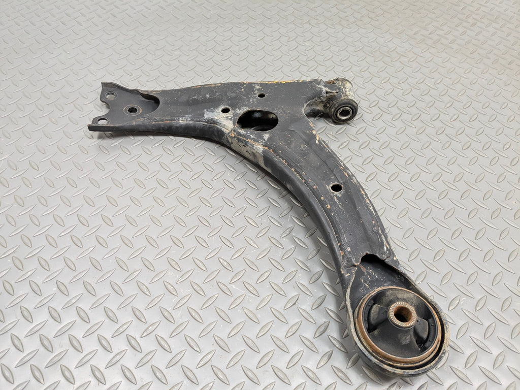 07 - 09 TOYOTA PRIUS OEM LOWER CONTROL ARM SUSPENSION FRONT RIGHT PASSENGER SIDE