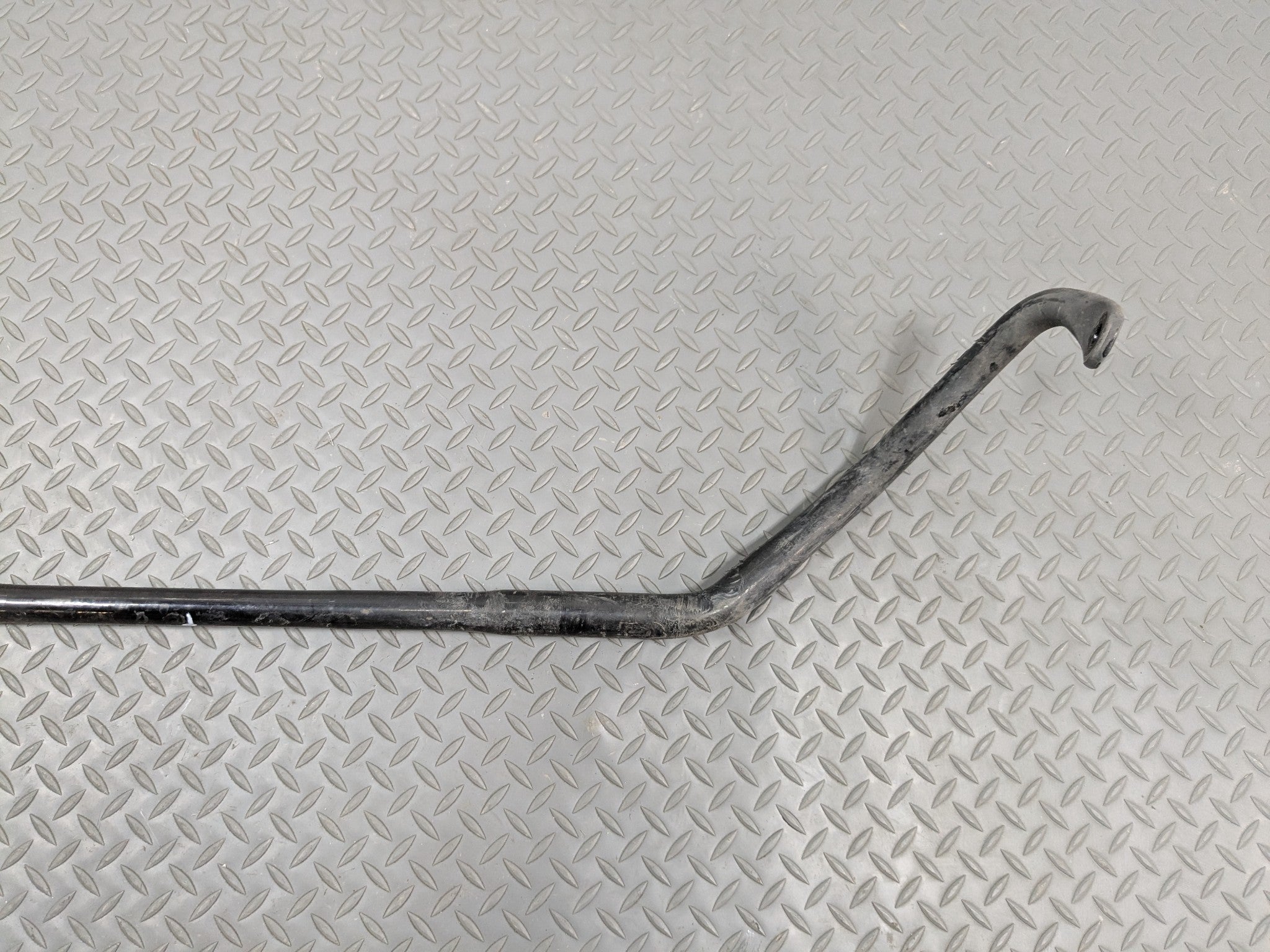 2014 - 2016 BMW 528I OEM SUSPENSION STABILIZER BAR ANTI ROLL ROD FRONT SIDE